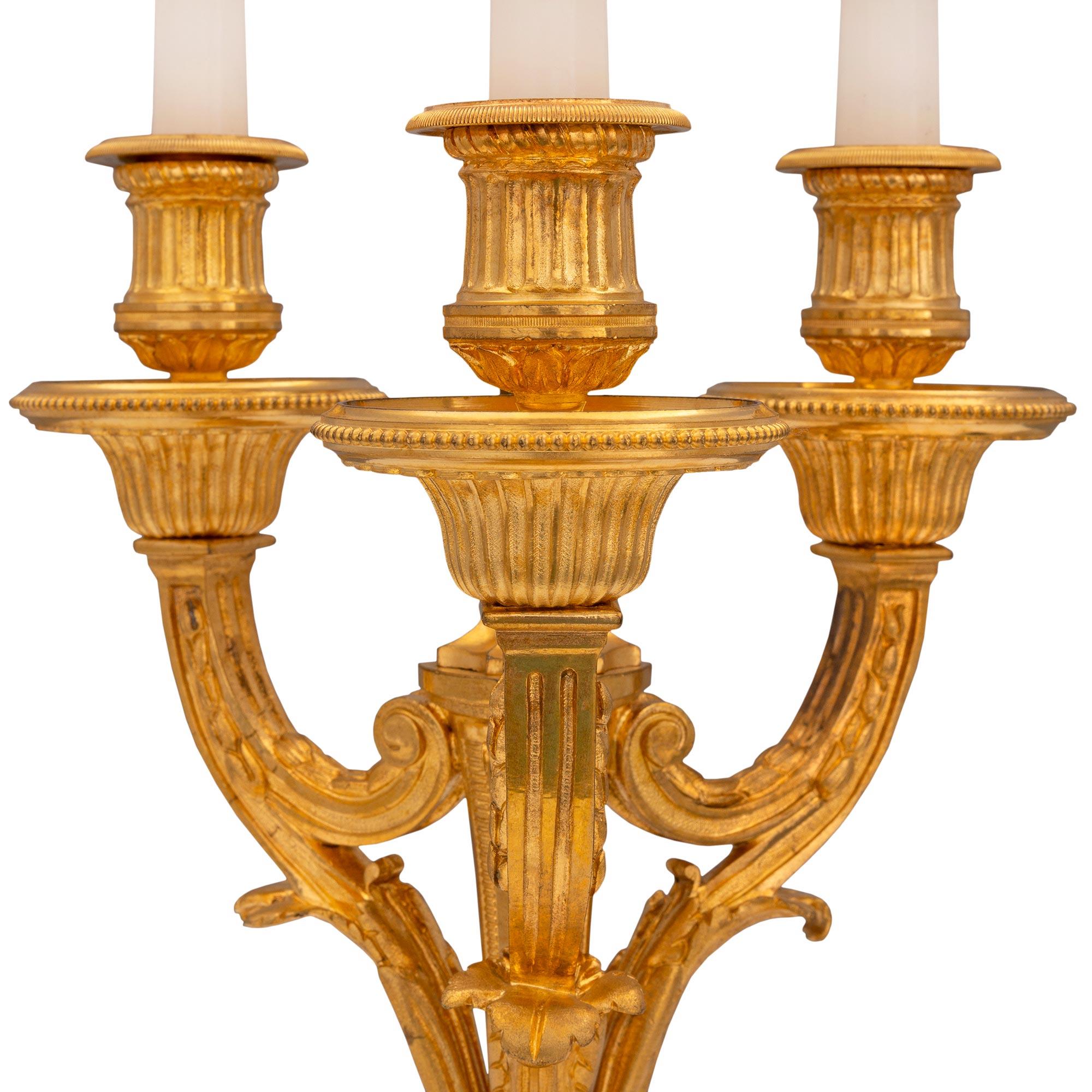 French 19th Century Louis XVI St. Ormolu Lamp For Sale 1