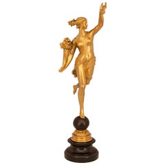Statue française du 19ème siècle de style Louis XVI en bronze patiné et marbre