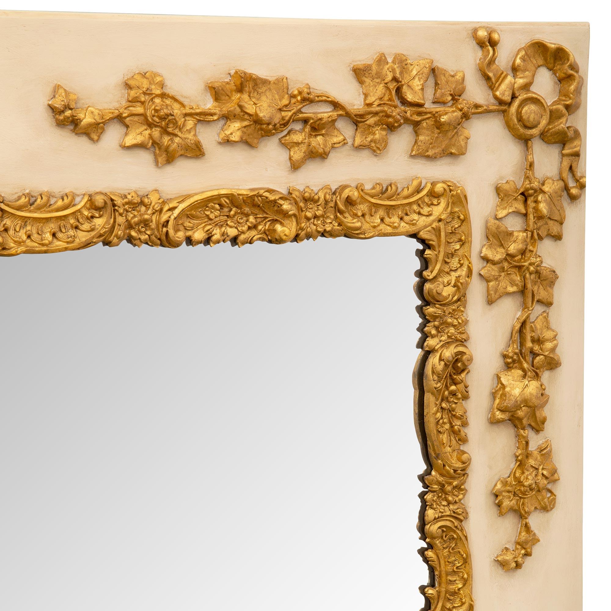 French 19th Century Louis XVI St. Patinated and Giltwood Mirror For Sale 1