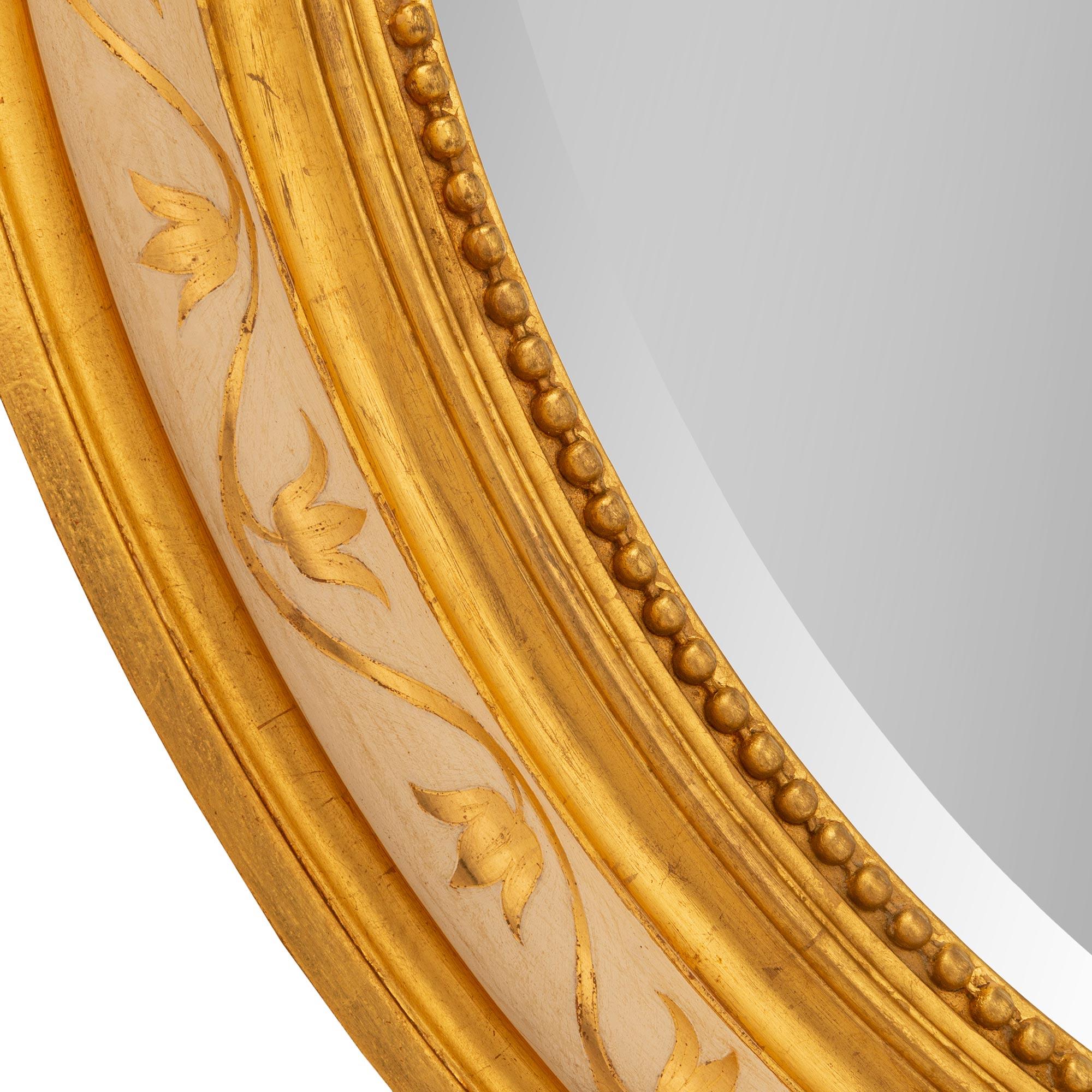 Legno Specchio francese del XIX secolo in legno patinato e dorato Luigi XVI St. in vendita