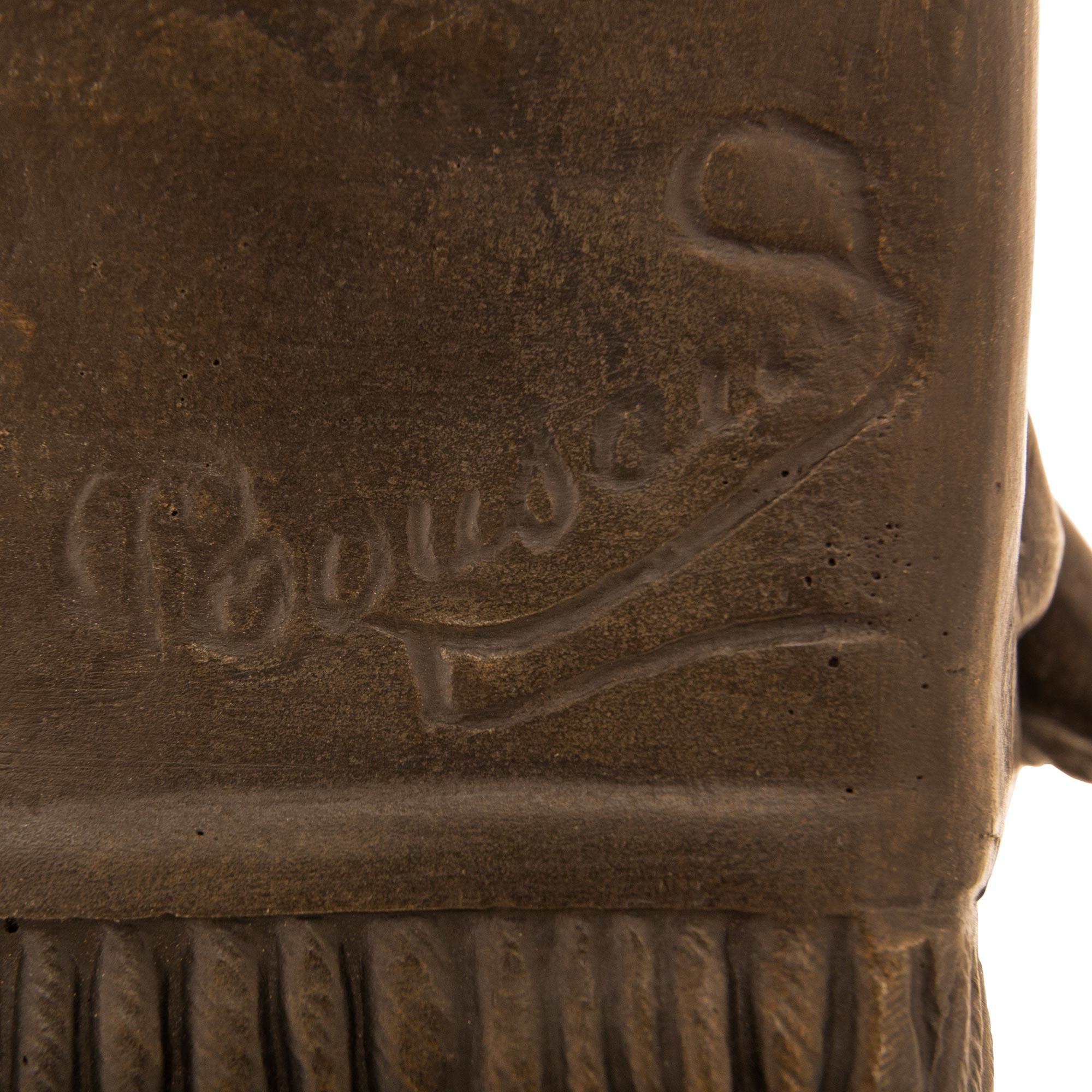 Statuetta francese del XIX secolo in bronzo patinato e marmo di stile Luigi XVI in vendita 2