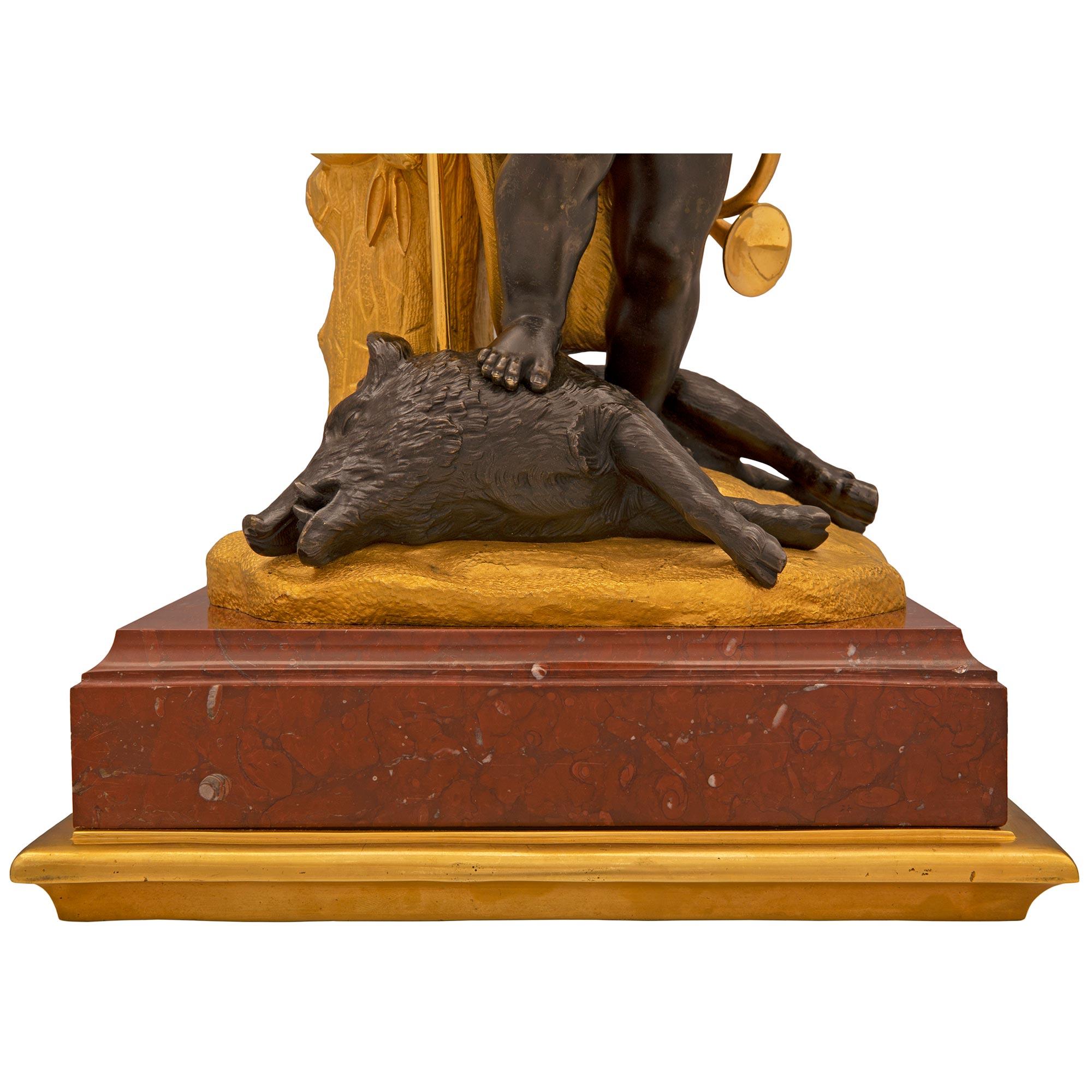 Statue française du 19ème siècle de style Louis XVI en bronze patiné, marbre et bronze doré en vente 2