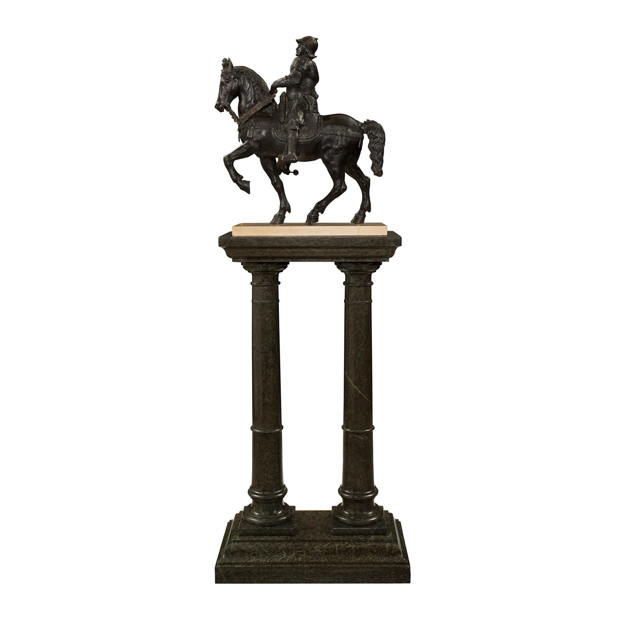 French 19th Century Louis XVI St. Patinated Bronze Soldier on His Horse In Good Condition For Sale In West Palm Beach, FL