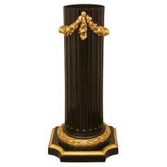 Französisch 19. Jahrhundert Louis XVI st. patiniert Holz und Giltwood Pedestal