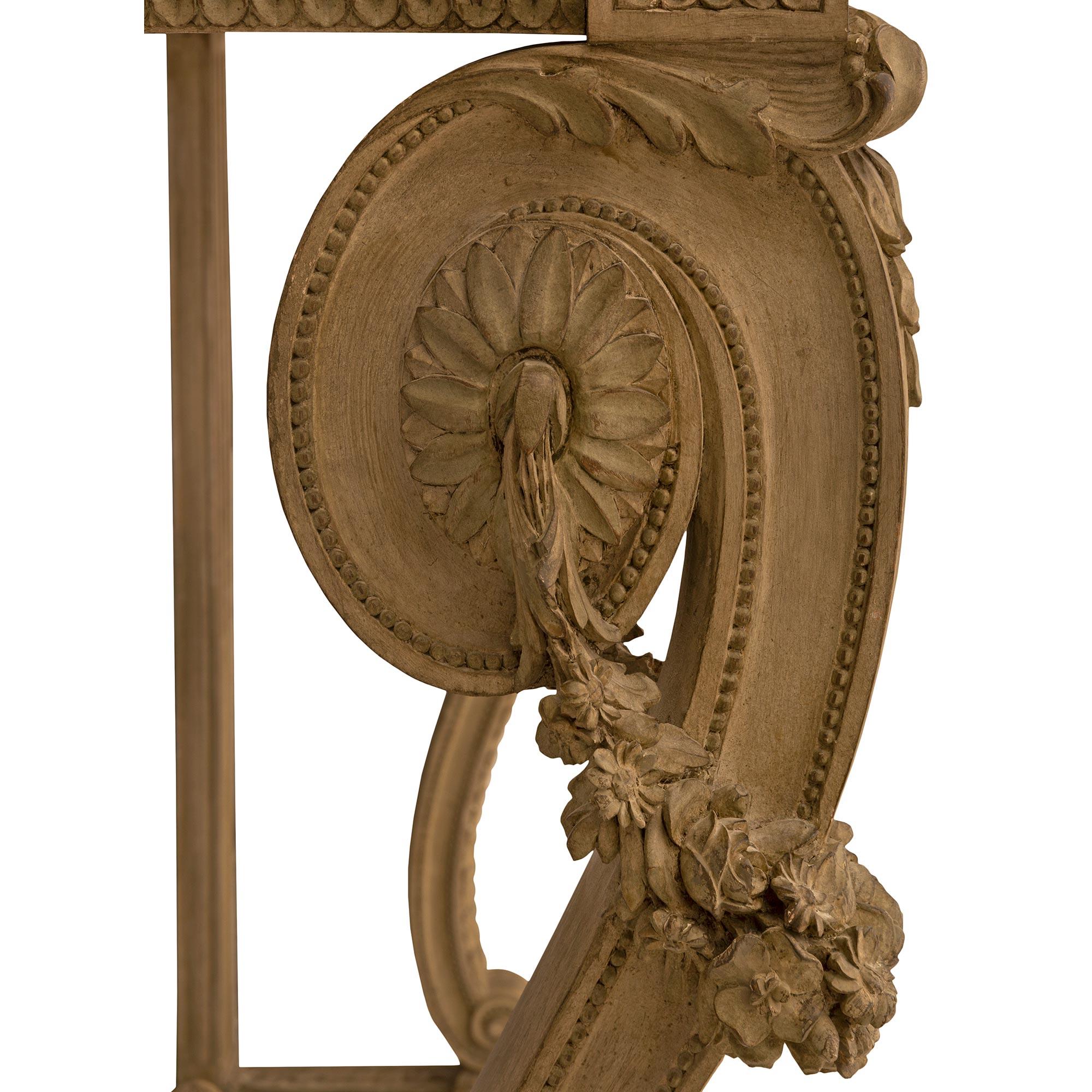 Console Louis XVI du 19ème siècle en bois patiné et marbre en vente 1