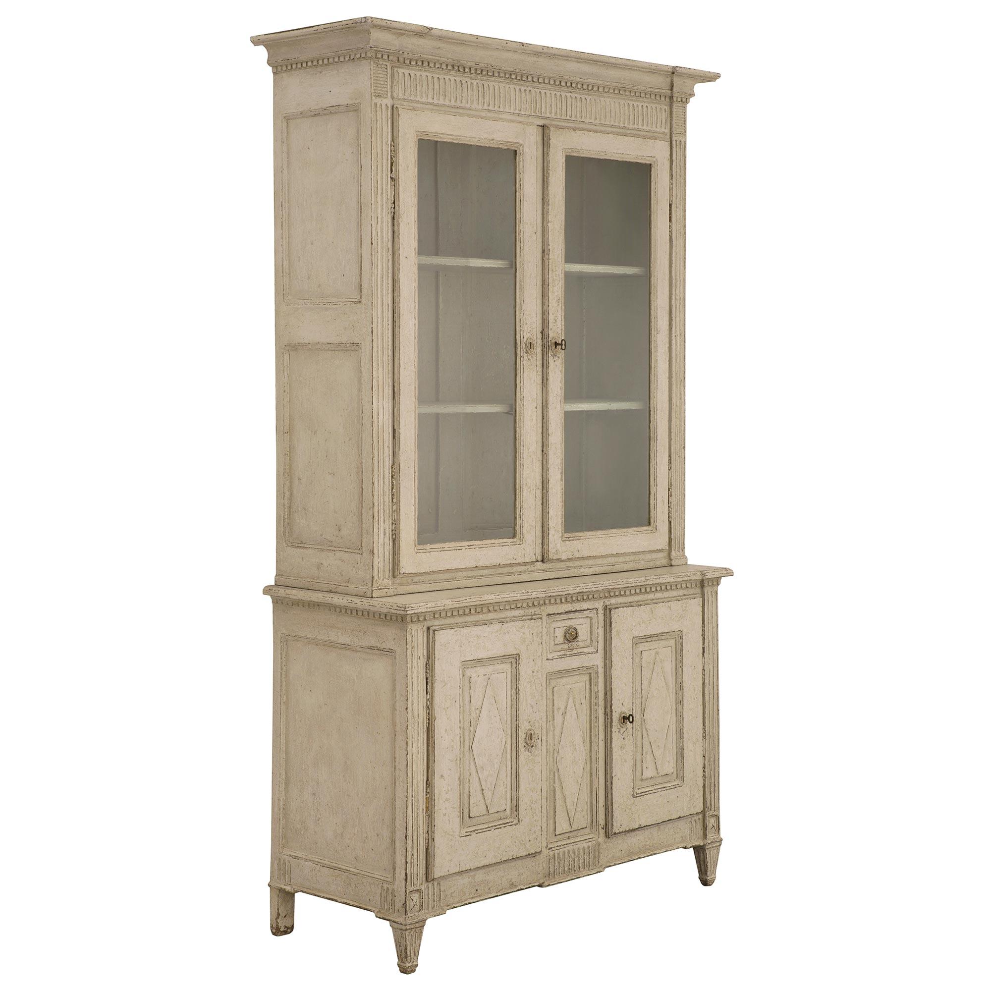 French 19th Century Louis XVI St. Patinated Wood Cabinet Vitrine For Sale 1