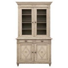 Vitrine française du 19ème siècle en bois patiné de style Louis XVI