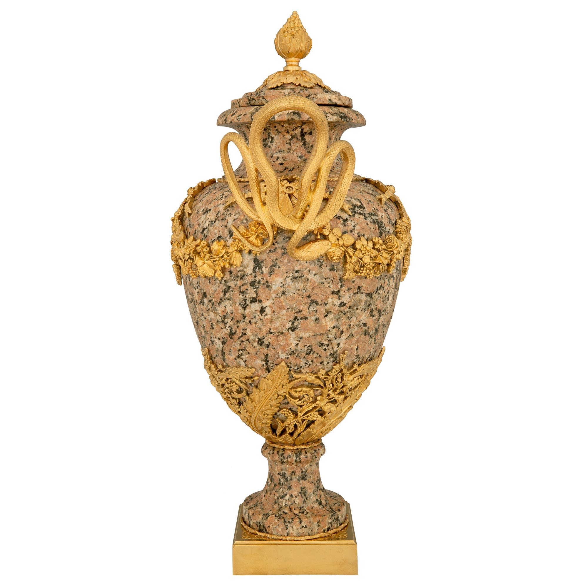 French 19th Century Louis XVI St. Pink Granite and Ormolu Lidded Urn For Sale 1