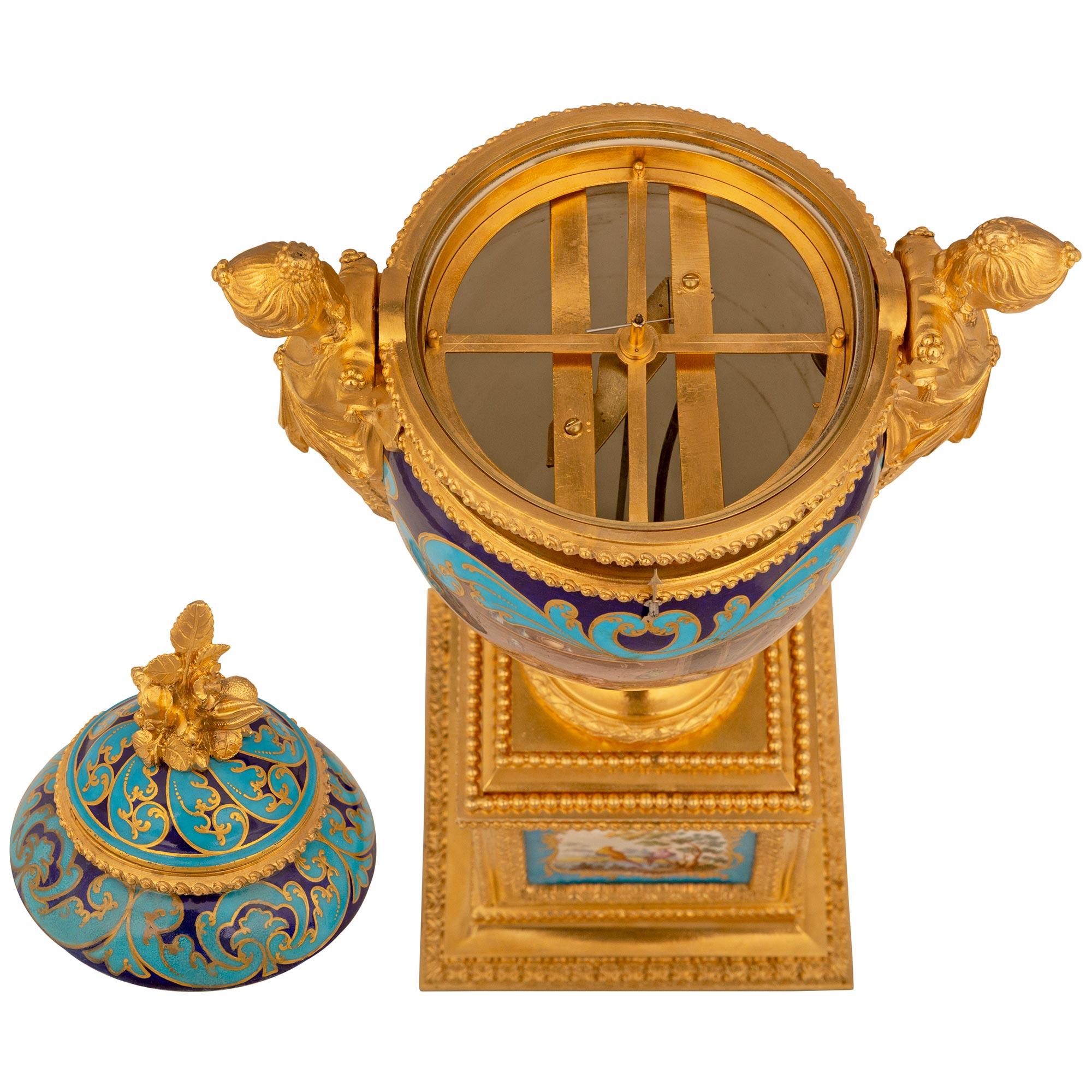 French 19th Century Louis XVI St. Sévres Porcelain And Ormolu Annular Clock For Sale 6