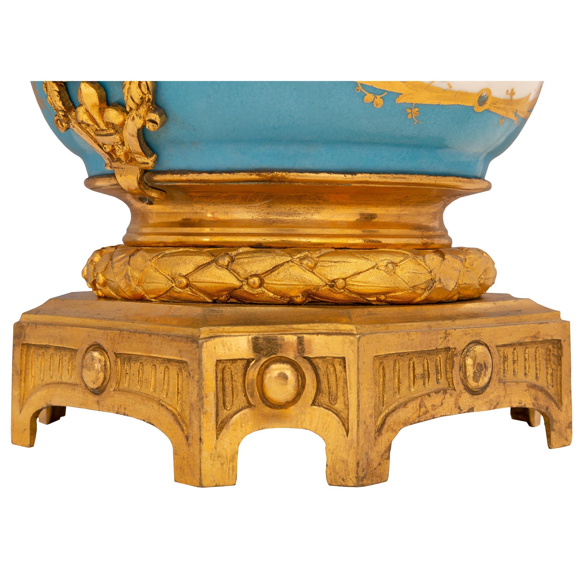 French 19th Century Louis XVI St. Sèvres Porcelain and Ormolu Cache Pot For Sale 6