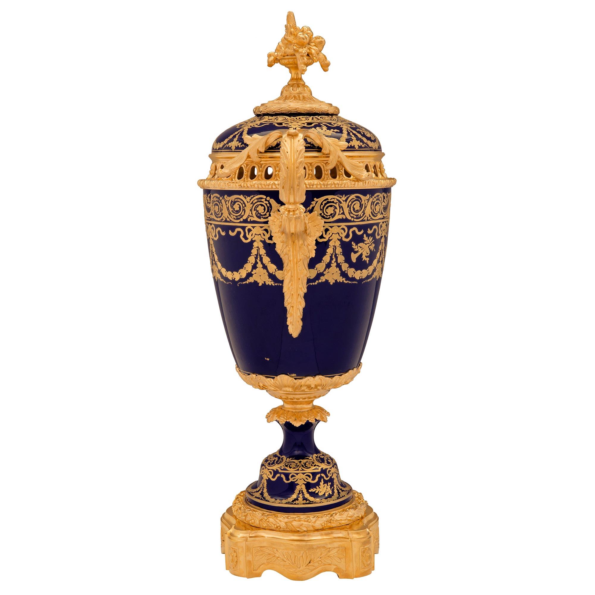 Belle Époque French 19th Century Louis XVI St. Sèvres Porcelain and Ormolu Lidded Urn For Sale