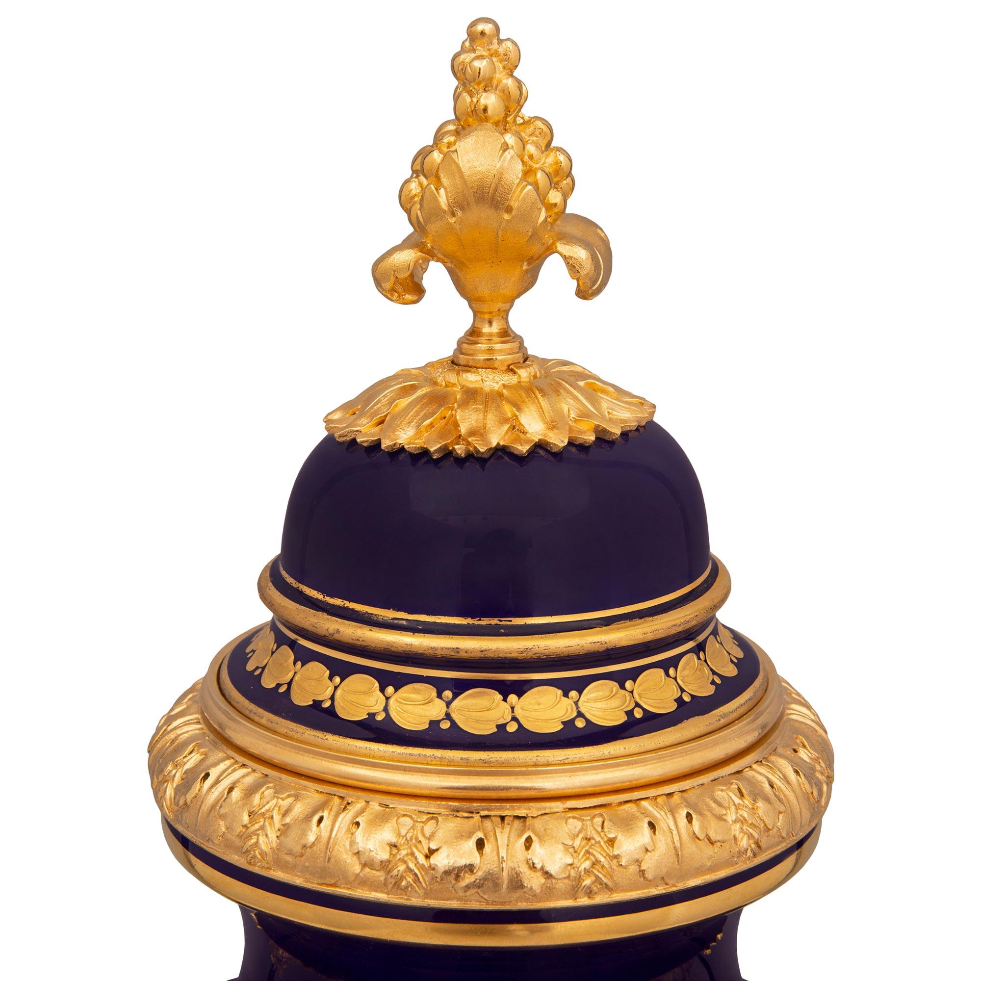 French 19th Century Louis XVI St. Sèvres Porcelain and Ormolu Lidded Urn For Sale 3