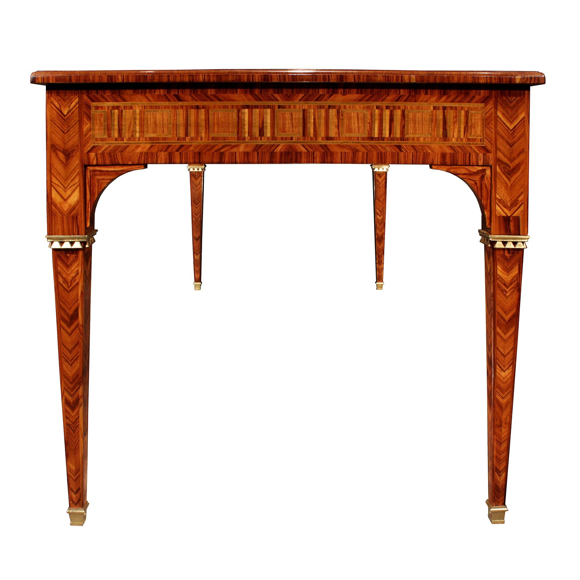French 19th Century Louis XVI St. Tulipwood Center Table In Good Condition In West Palm Beach, FL