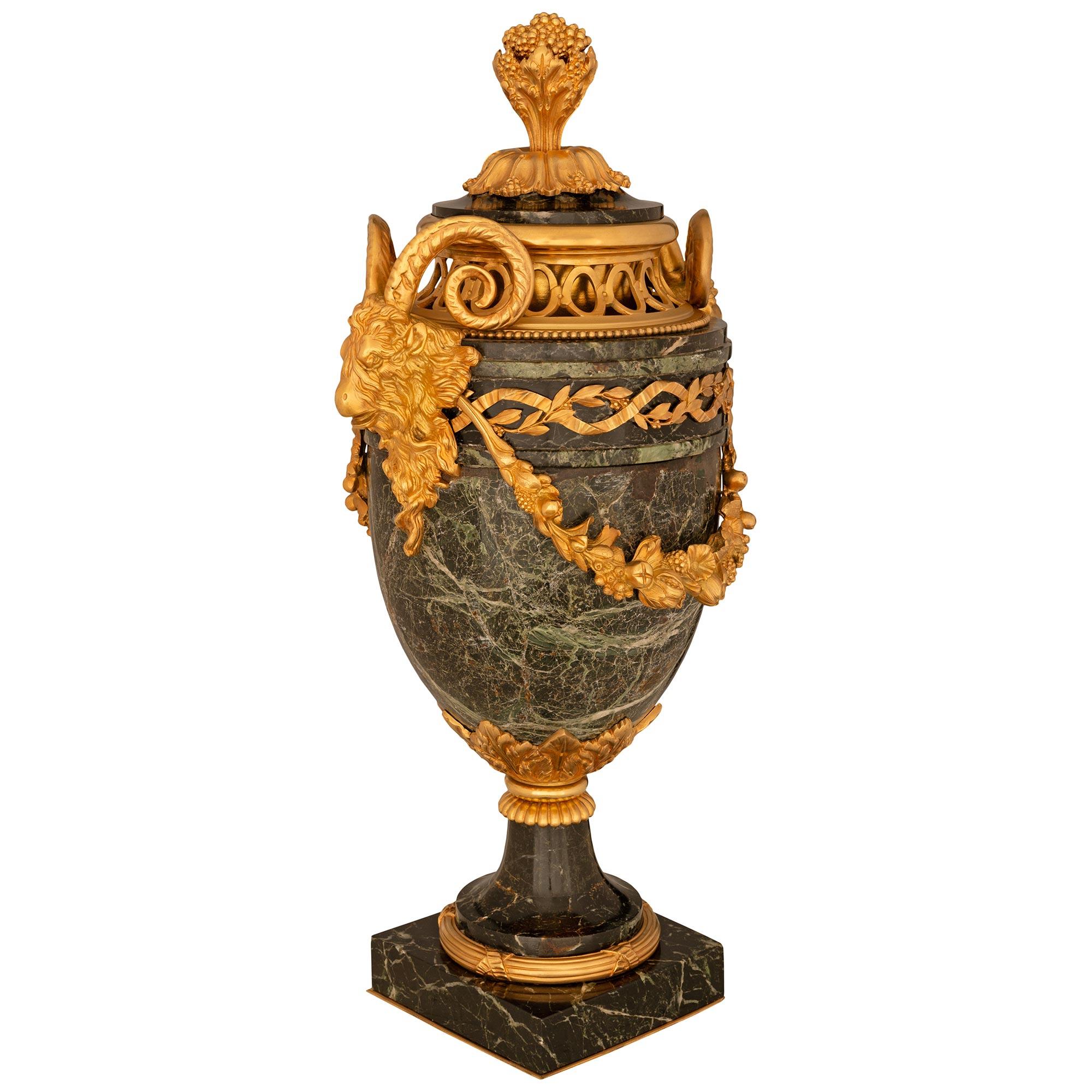 French 19th Century Louis XVI St. Vert De Patricia Marble And Ormolu Lidded Urn In Good Condition For Sale In West Palm Beach, FL