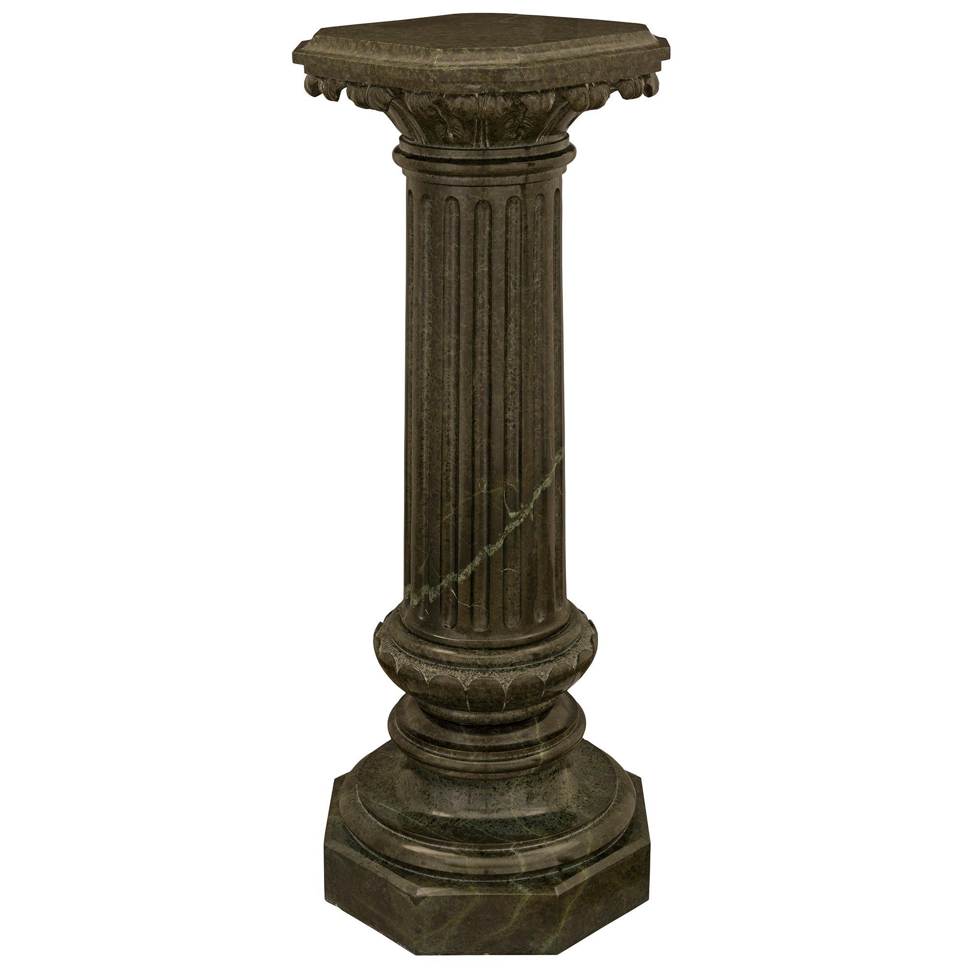 French 19th Century Louis XVI St. Vert Patricia Marble Pedestal For Sale 5