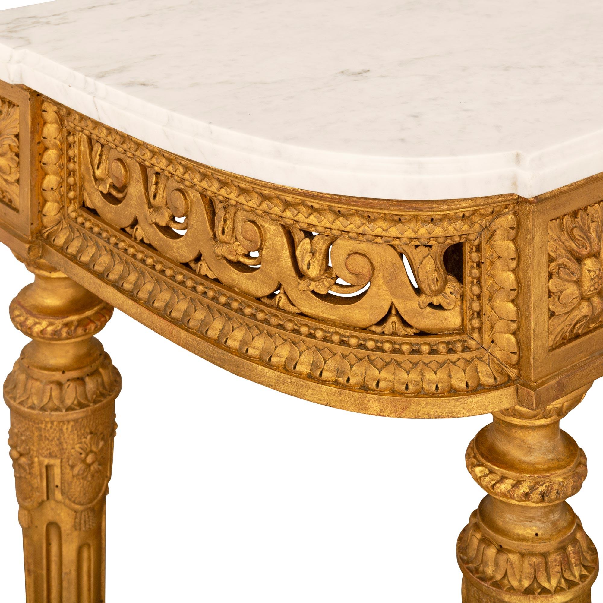 French 19th Century Louis XVI St. White Carrara Marble And Giltwood Console For Sale 2