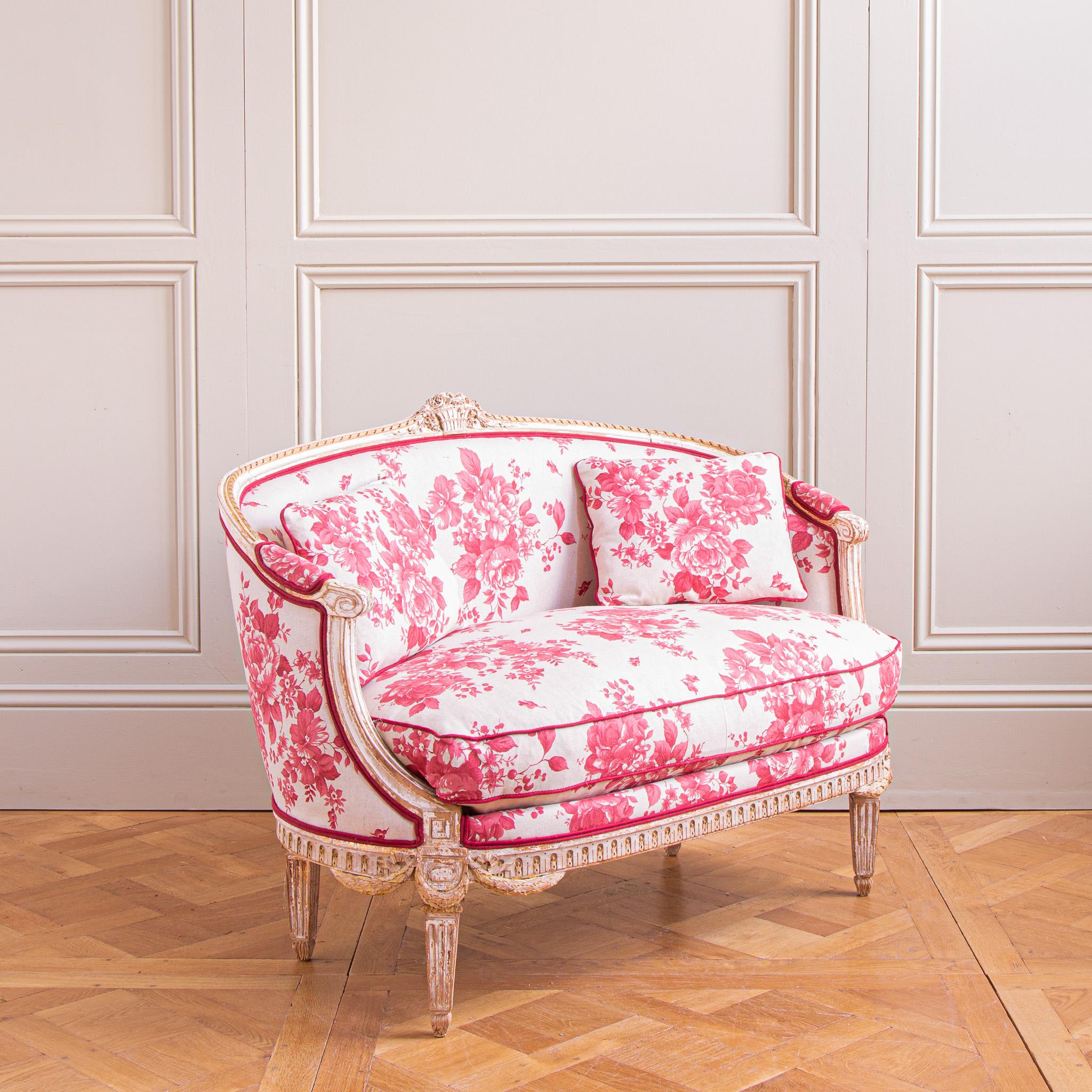 Französisch 19. Jahrhundert Louis XVI Stil 2 Sitz geschwungenen Sofa im Zustand „Gut“ im Angebot in London, Park Royal