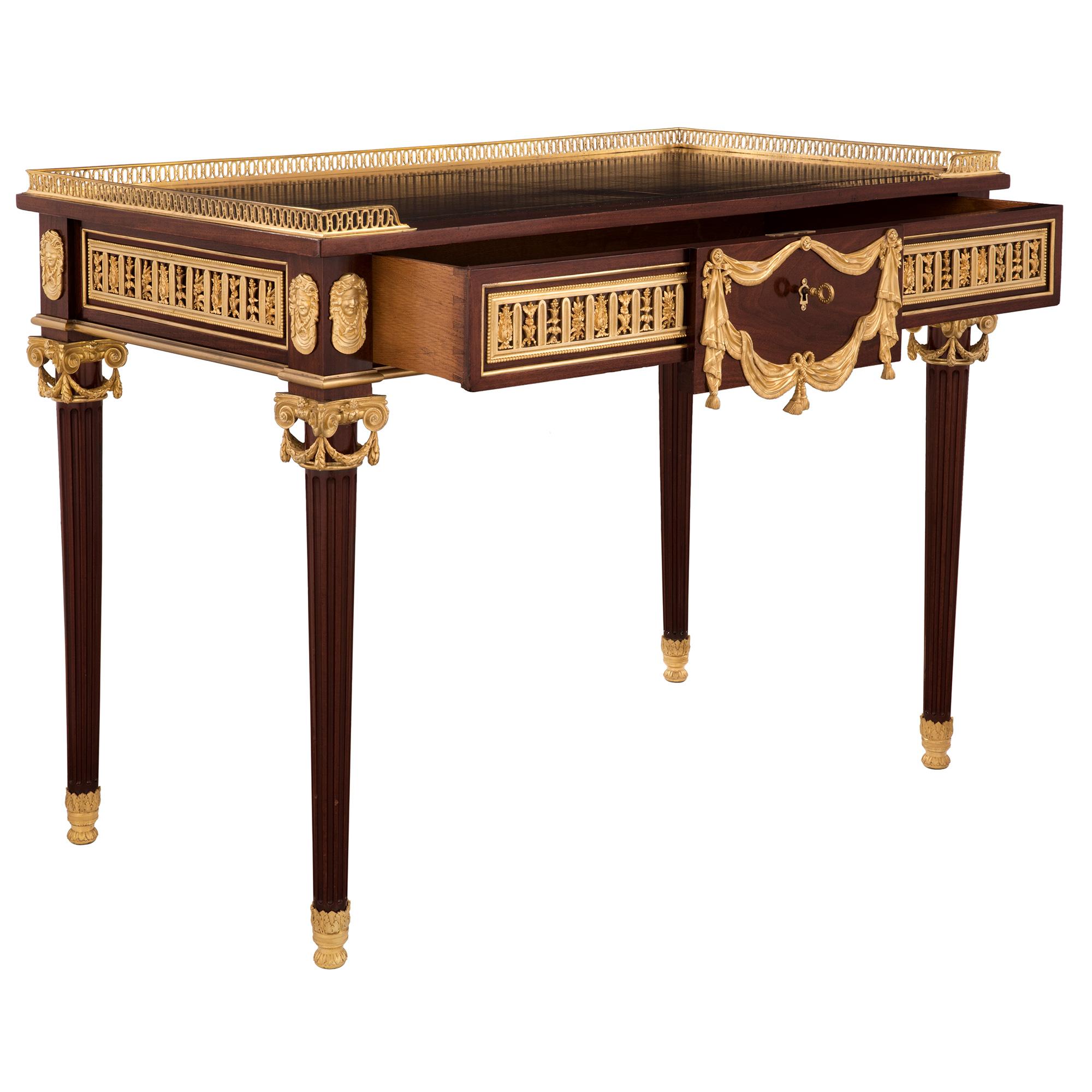 Leather French 19th Century Louis XVI Style Belle Époque Period Desk For Sale
