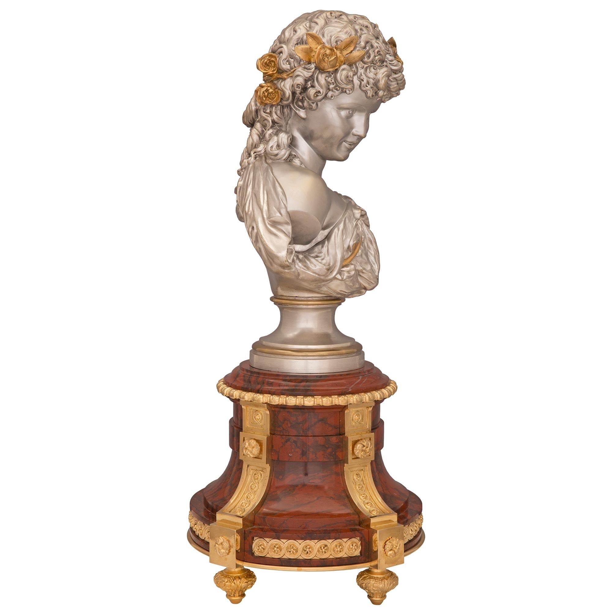 Argenté Garniture française du XIXe siècle de style Louis XVI d'époque Belle Époque en vente
