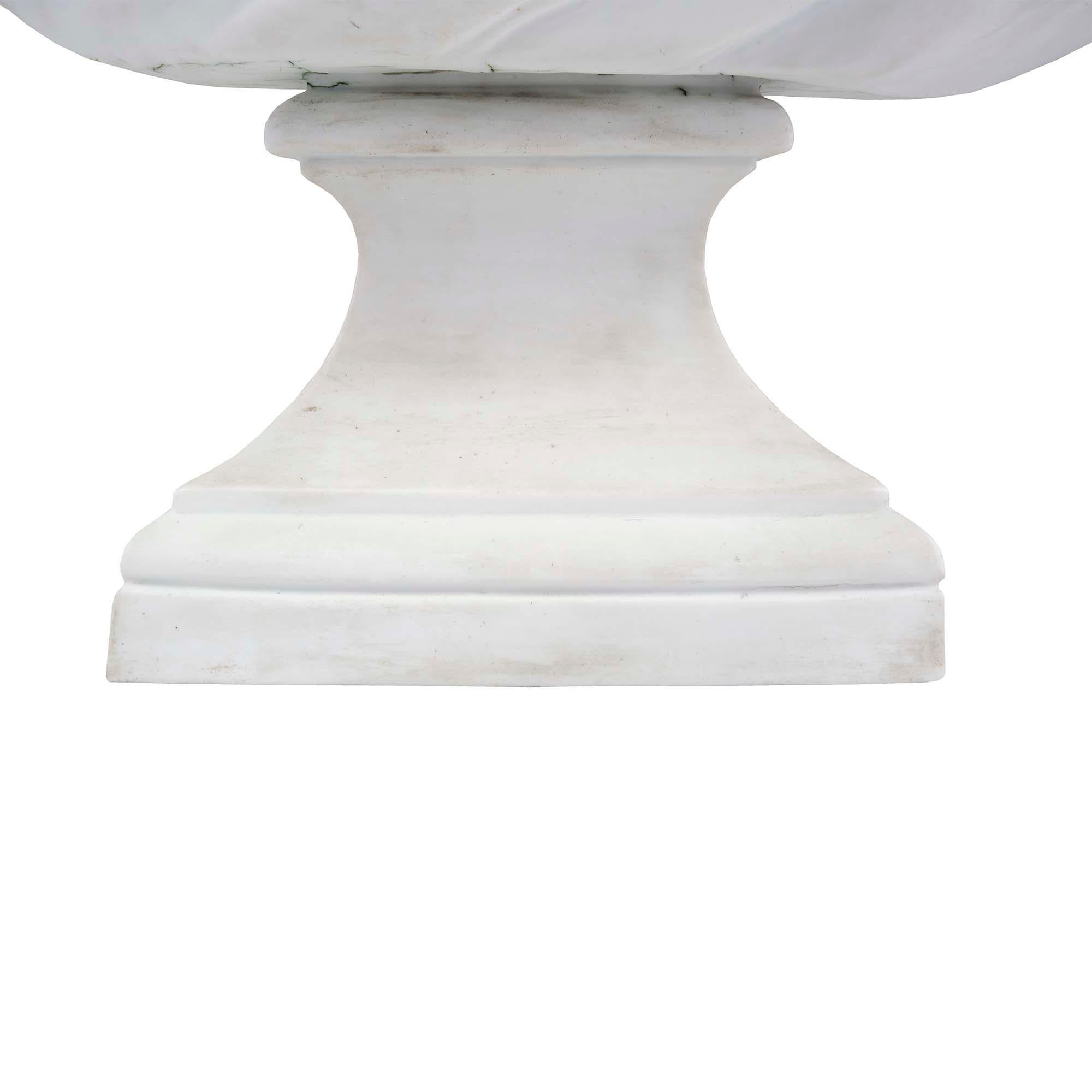Busto in porcellana biscuit de Sevres francese del XIX secolo in stile Luigi XVI in vendita 4