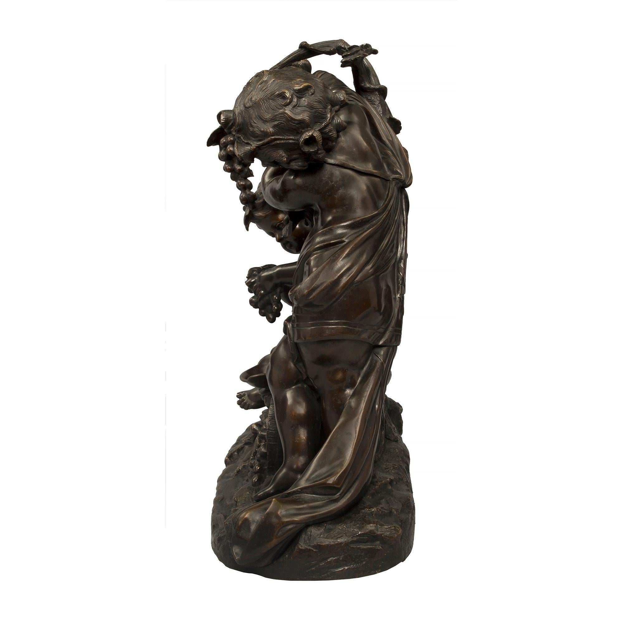 French 19th Century Louis XVI Style Bronze Statue of Two Cherubs, Signed Clodion For Sale 1