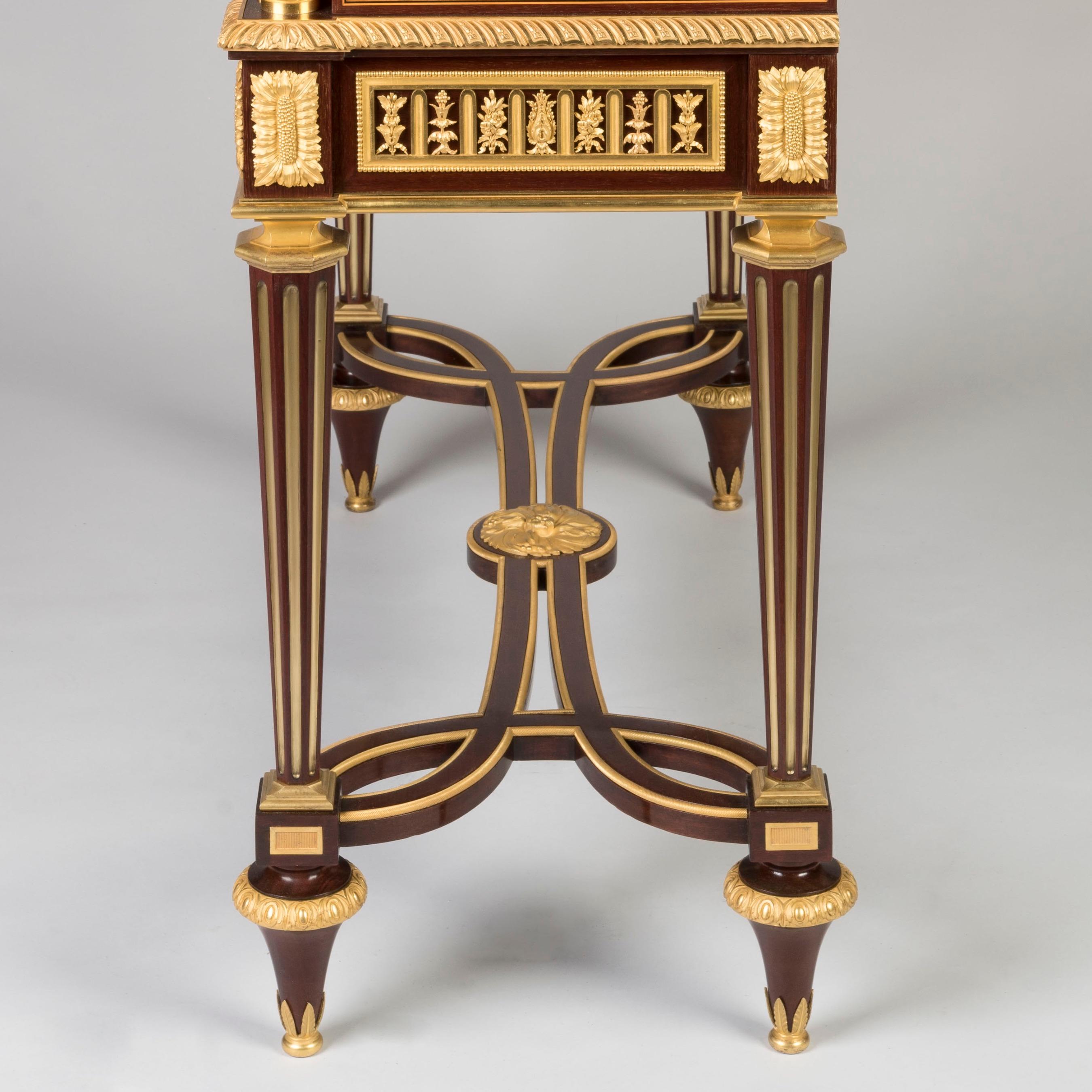 Cabinet francese del XIX secolo in stile Luigi XVI di Henry Dasson con Venere ed Enea in vendita 3