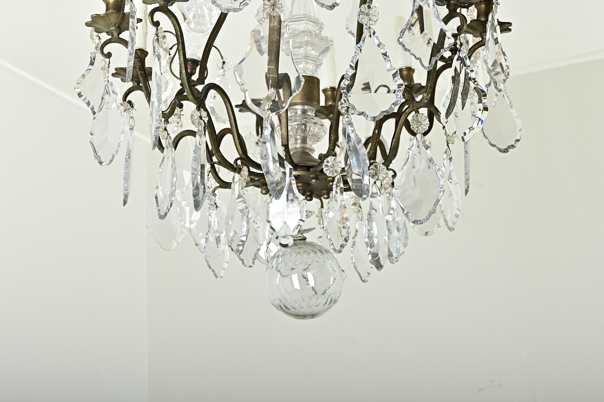 Autre Lustre français du 19ème siècle de style Louis XVI en vente