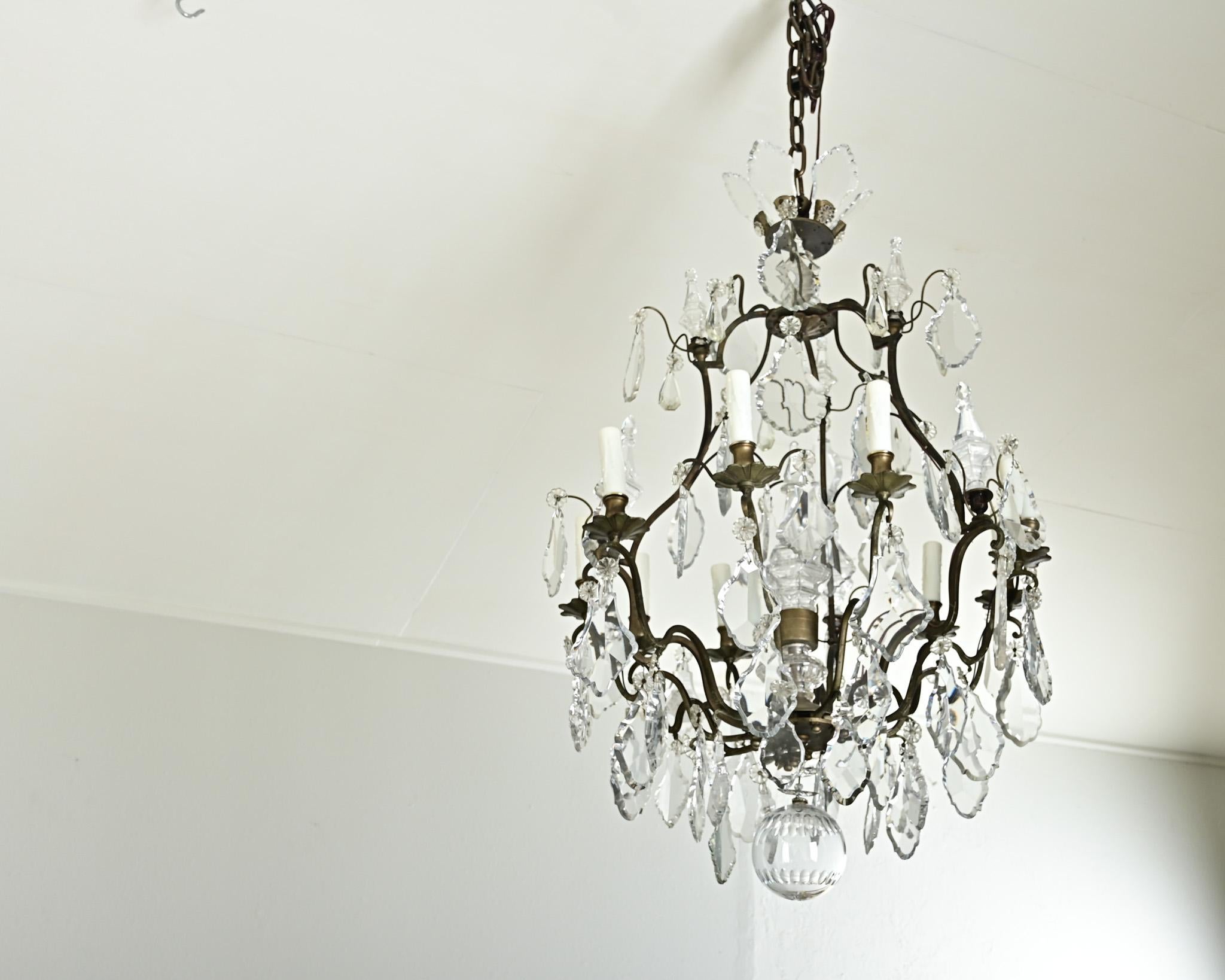 Bronze Lustre français du 19ème siècle de style Louis XVI en vente