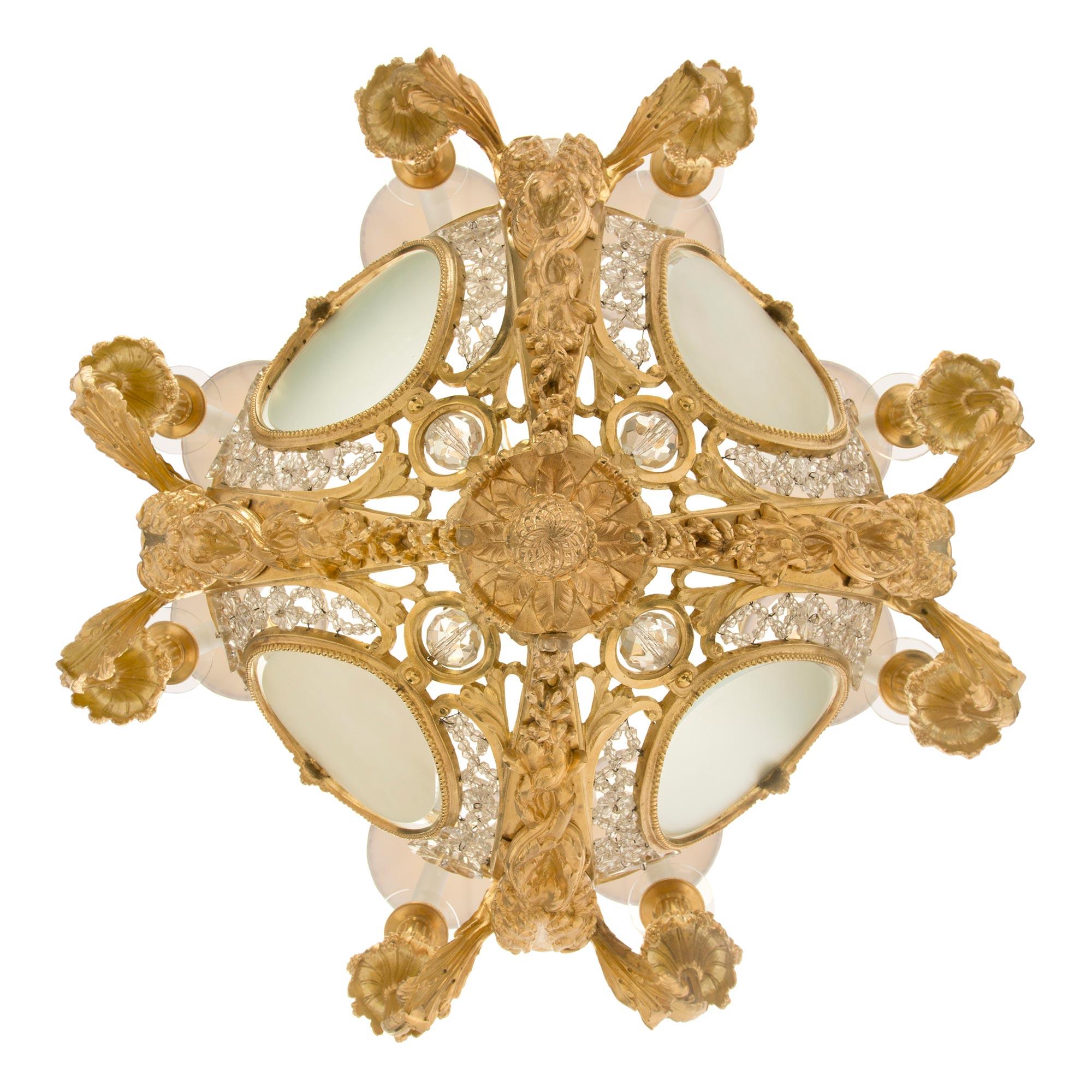 French 19th Century Louis XVI Style Chandelier in the Manner of Henry Dasson For Sale 3