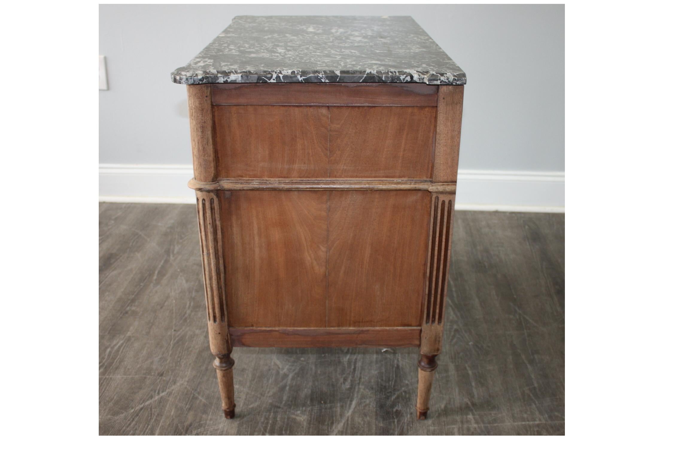 French 19th Century Louis XVI Style Chest 5