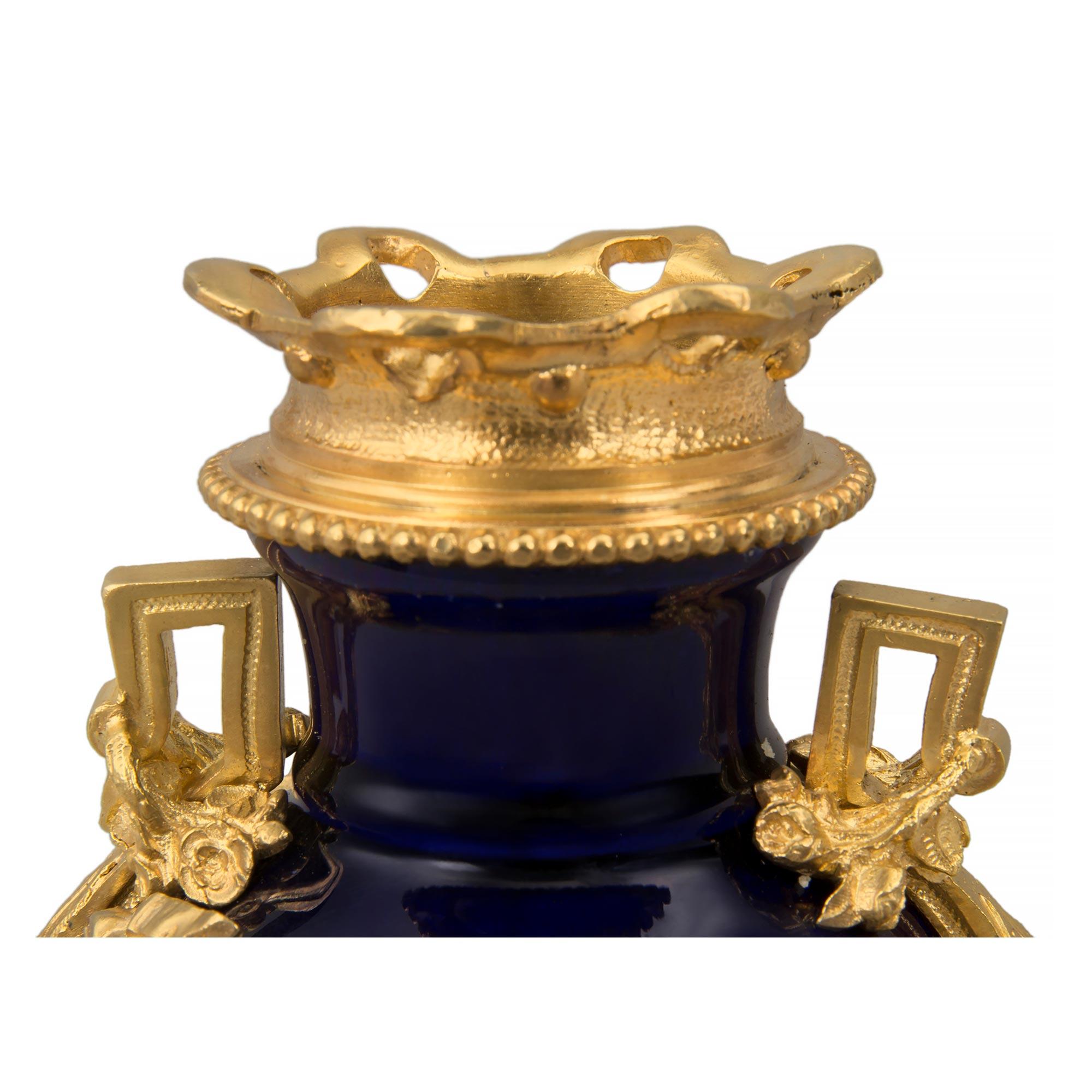 French 19th Century Louis XVI Style Cobalt Blue Porcelain and Ormolu Vase For Sale 1
