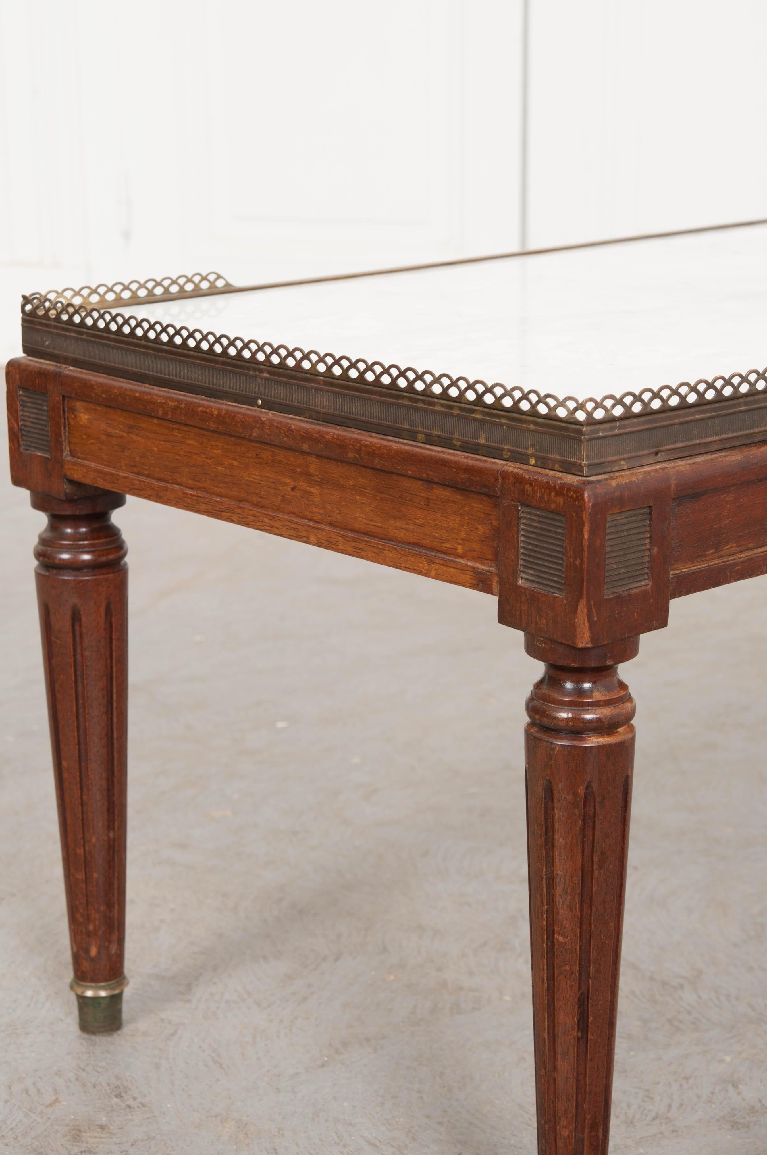 French 19th Century Louis XVI-Style Coffee Table In Good Condition In Baton Rouge, LA