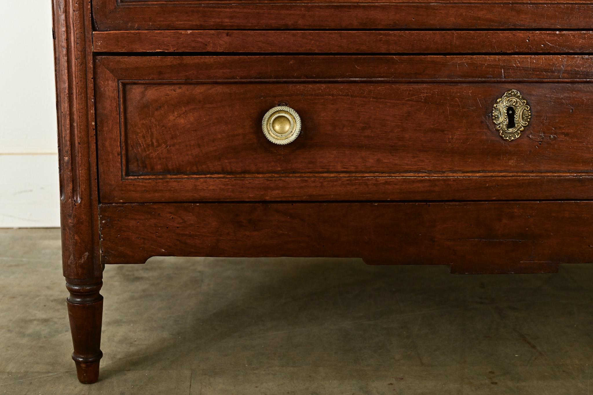 French 19th Century Louis XVI Style Commode For Sale 1