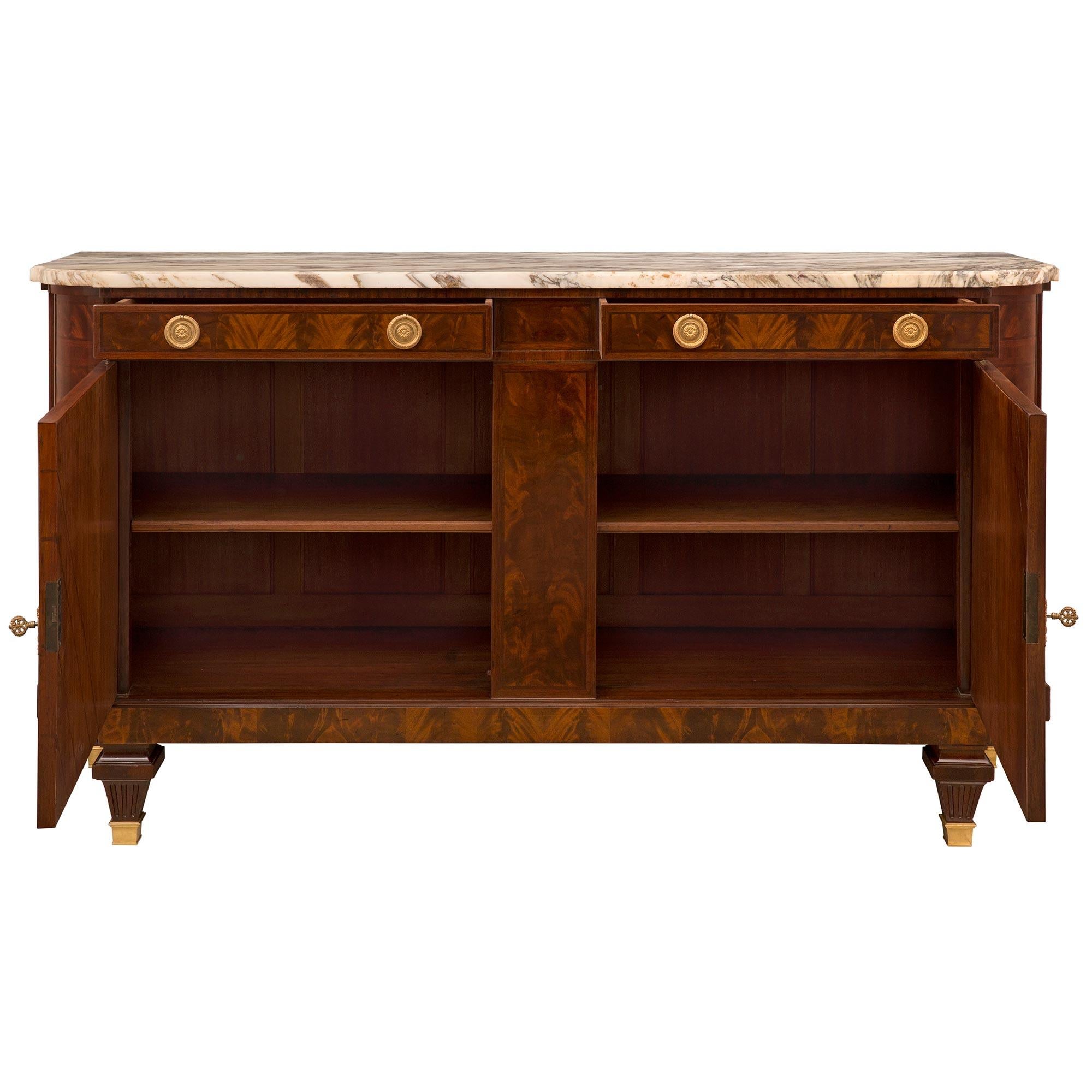 French 19th Century Louis XVI Style Crouch Mahogany Buffet In Good Condition For Sale In West Palm Beach, FL