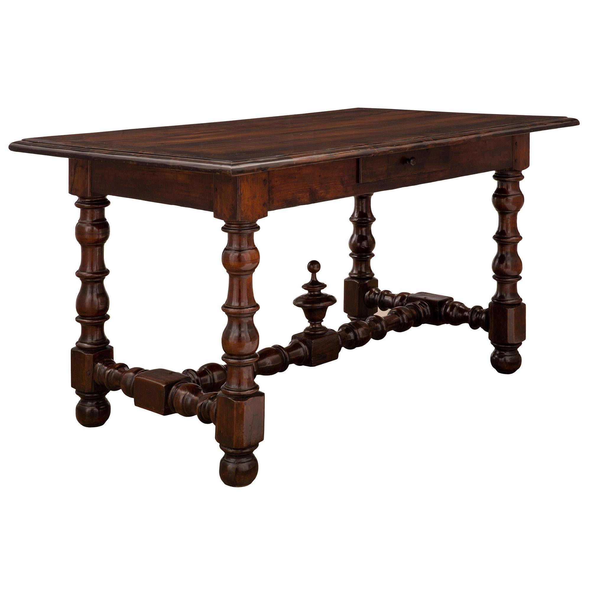 French 19th Century Louis XVI Style Dark Oak Center Table In Good Condition For Sale In West Palm Beach, FL