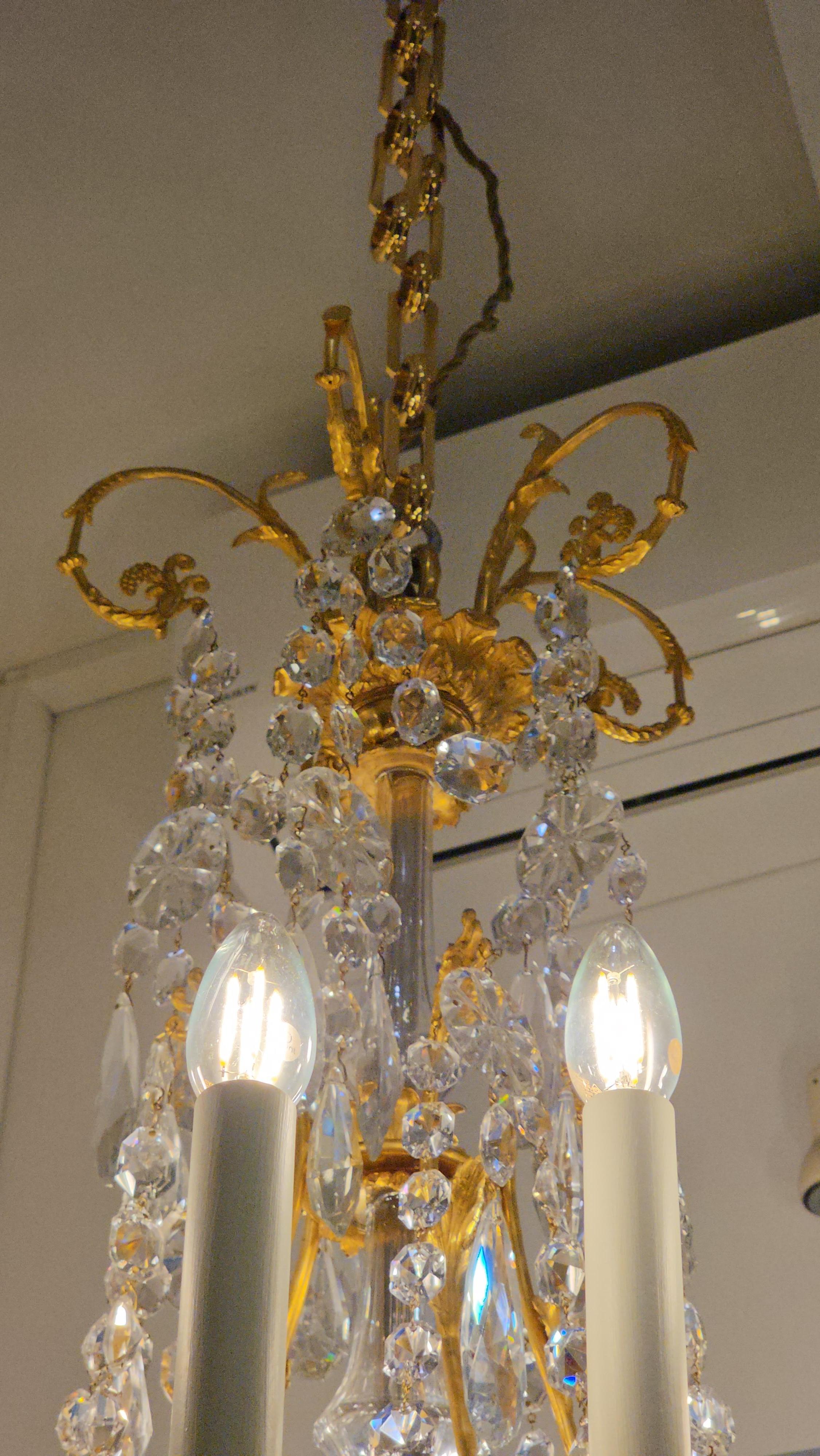 French 19th Century Louis XVI Style Fifteen Light Baccarat Crystal Chandelier For Sale 3