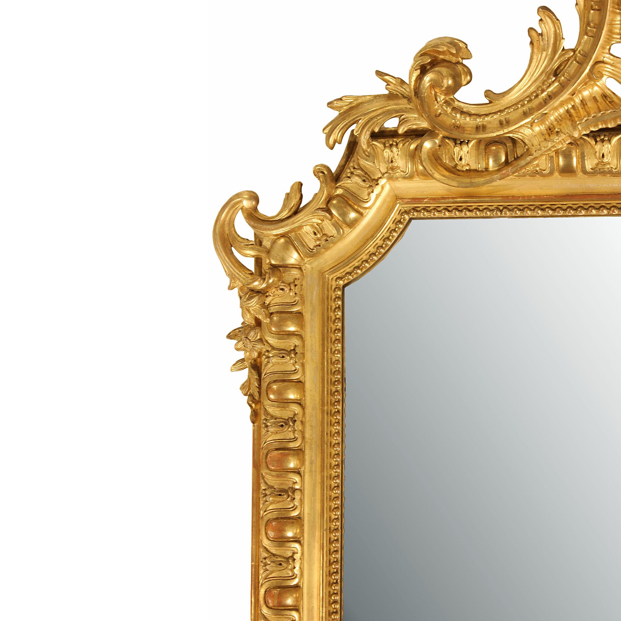 French 19th Century Louis XVI Style Giltwood Mirror In Good Condition For Sale In West Palm Beach, FL