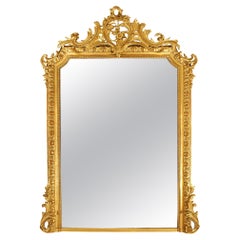 Miroir français en bois doré de style Louis XVI du XIXe siècle