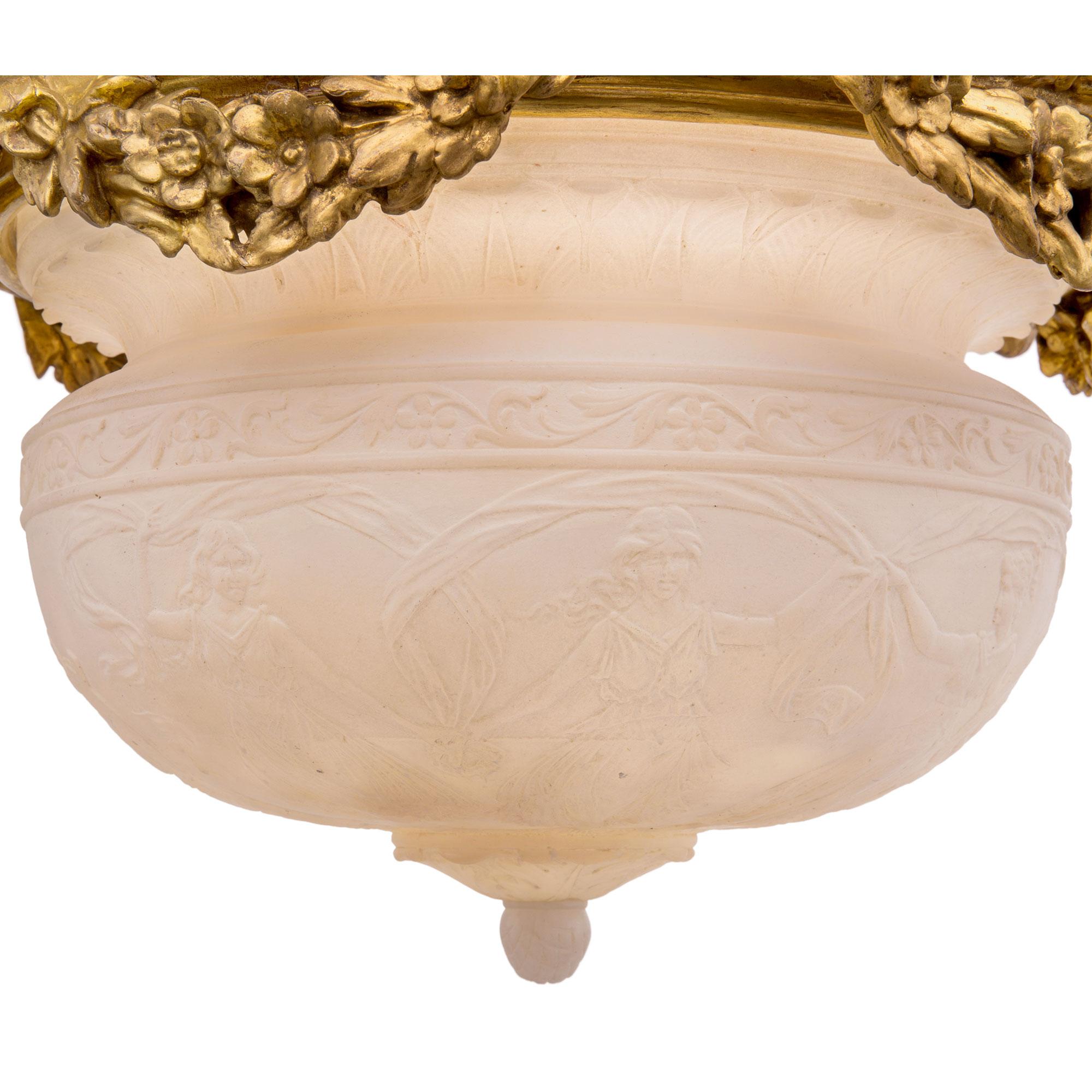 Similoro Lampadario italiano del XIX secolo in stile Luigi XVI in legno dorato, ormolu e alabastro in vendita
