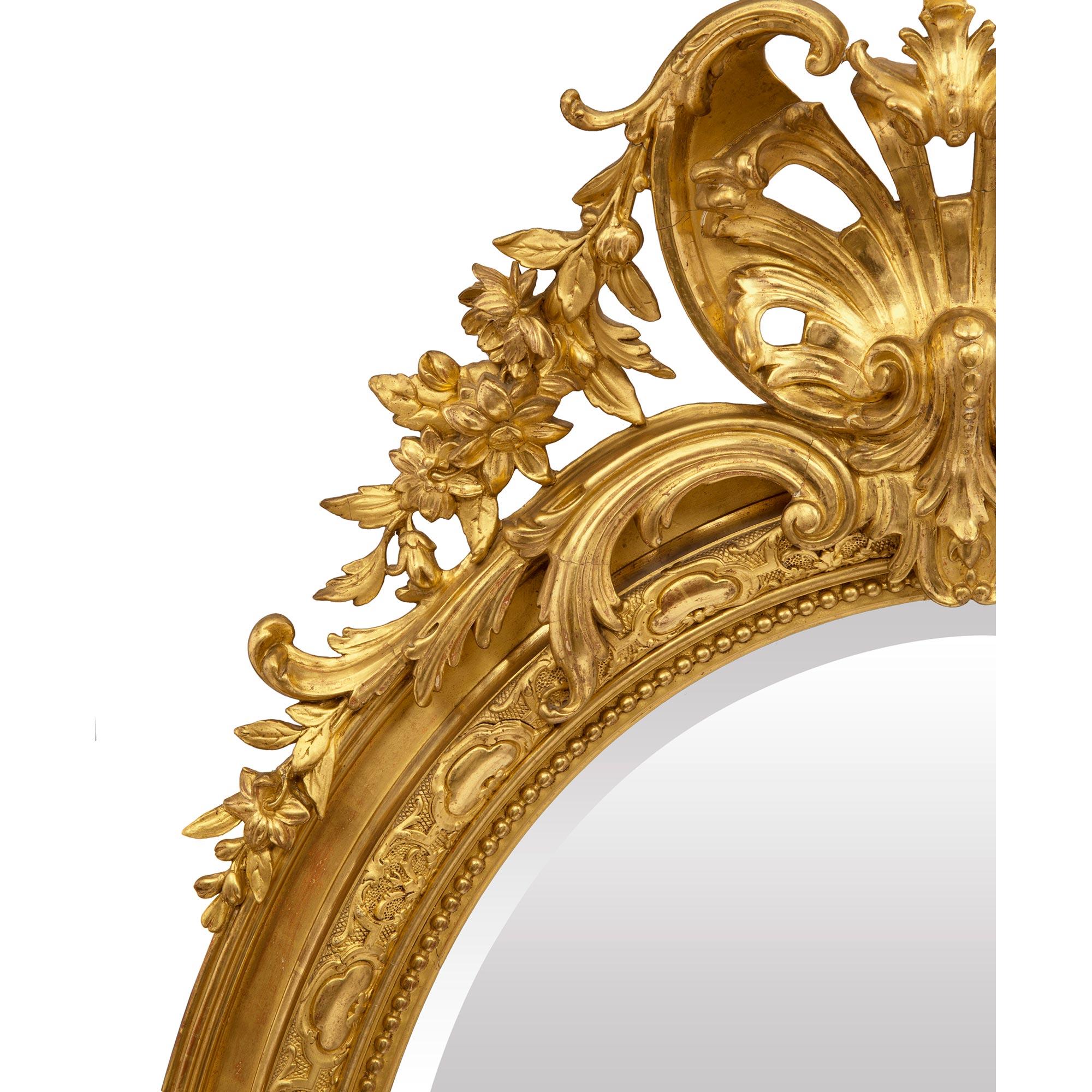 French 19th Century Louis XVI Style Giltwood Oval Mirror For Sale 2