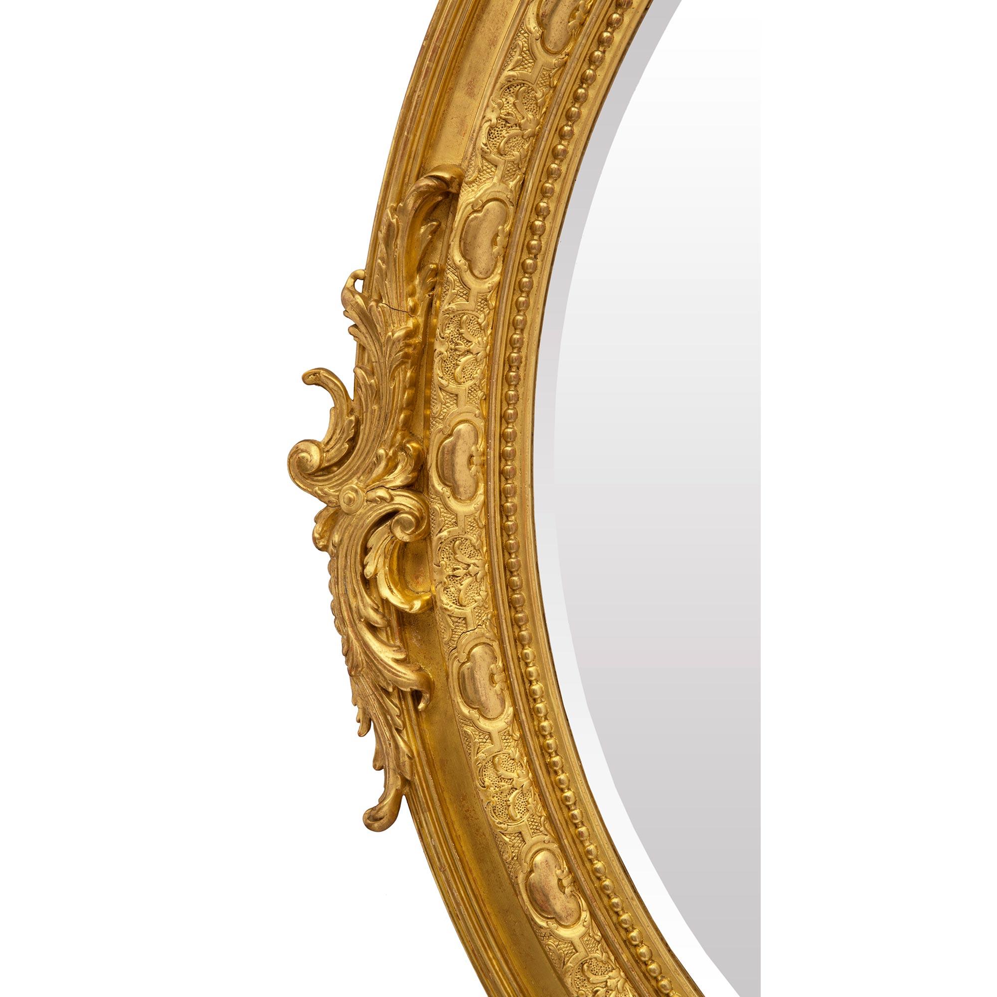 French 19th Century Louis XVI Style Giltwood Oval Mirror For Sale 3