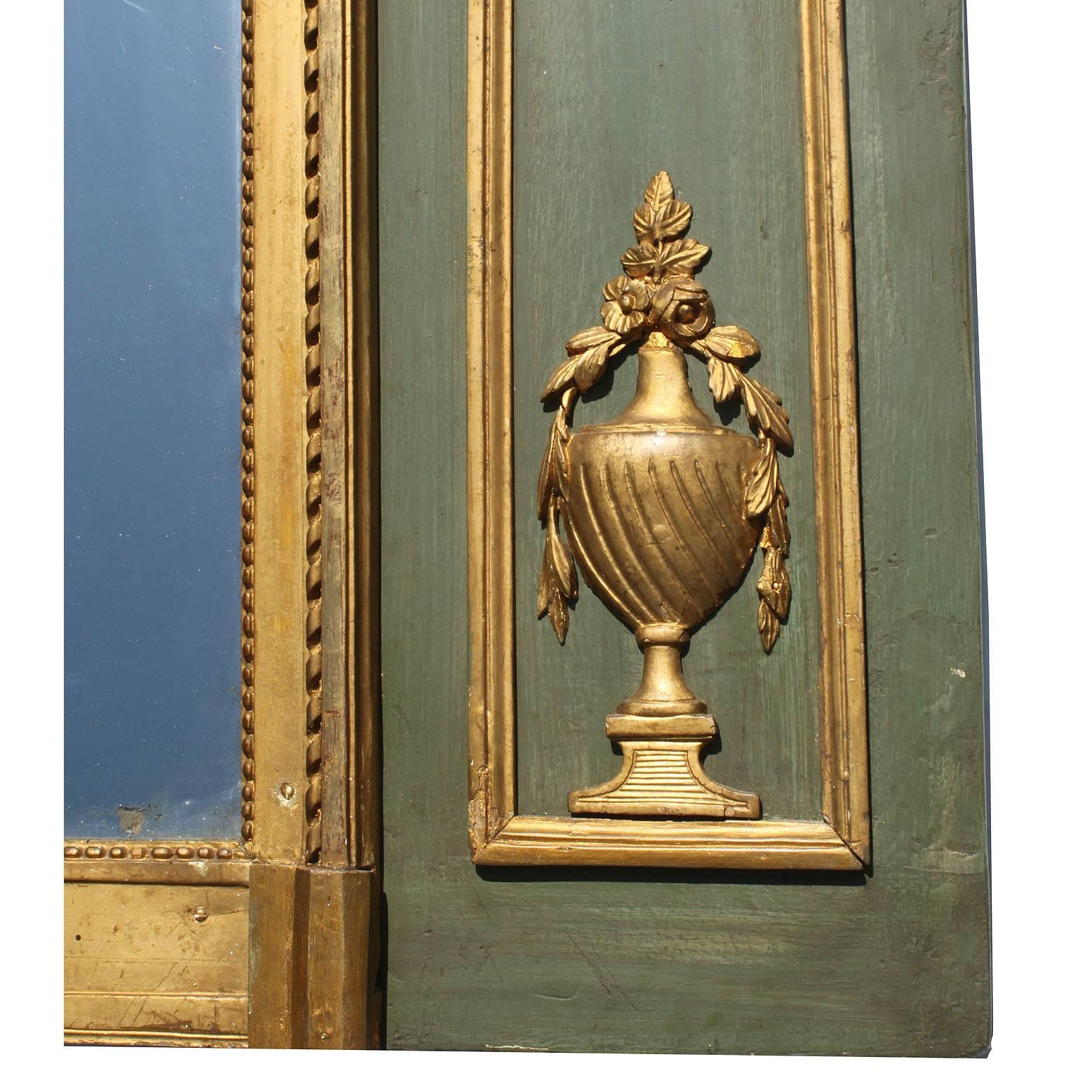 Cadre de Miroir Trumeu de Style Louis XVI du 19ème Siècle en Bois Vert et Doré Sculpté en vente 5