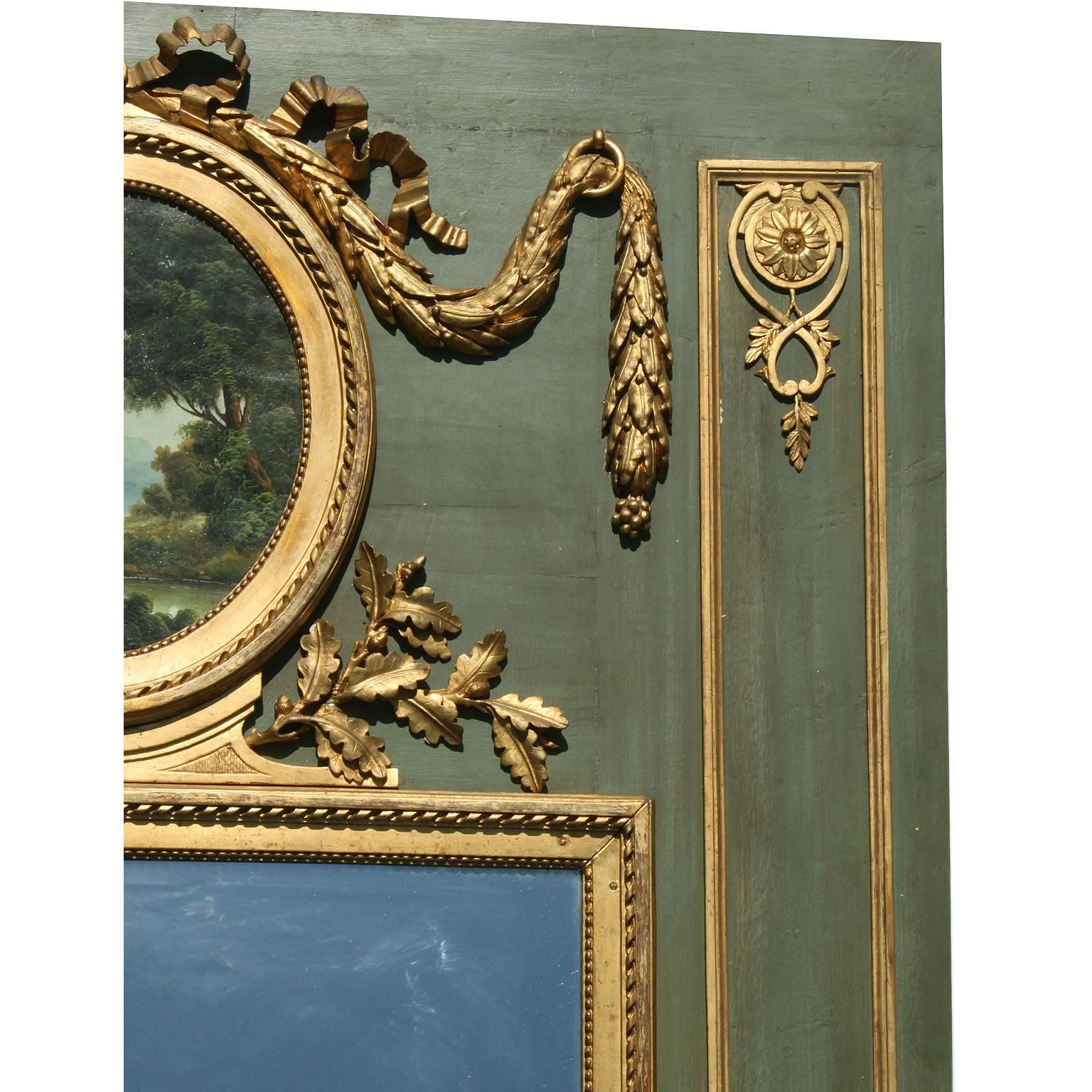 Cadre de Miroir Trumeu de Style Louis XVI du 19ème Siècle en Bois Vert et Doré Sculpté en vente 1