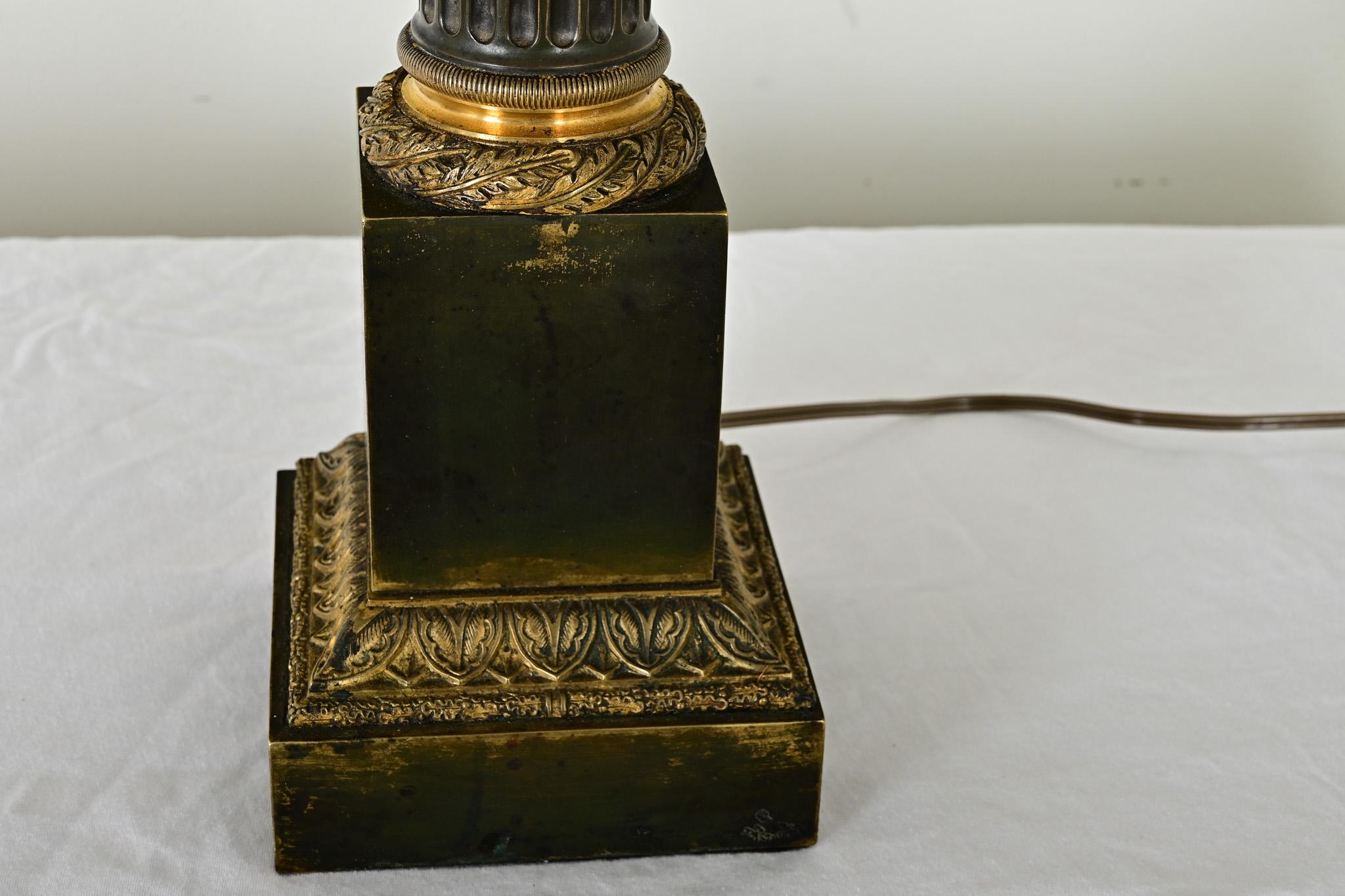 Lámpara francesa del siglo XIX estilo Luis XVI Vaciado en venta