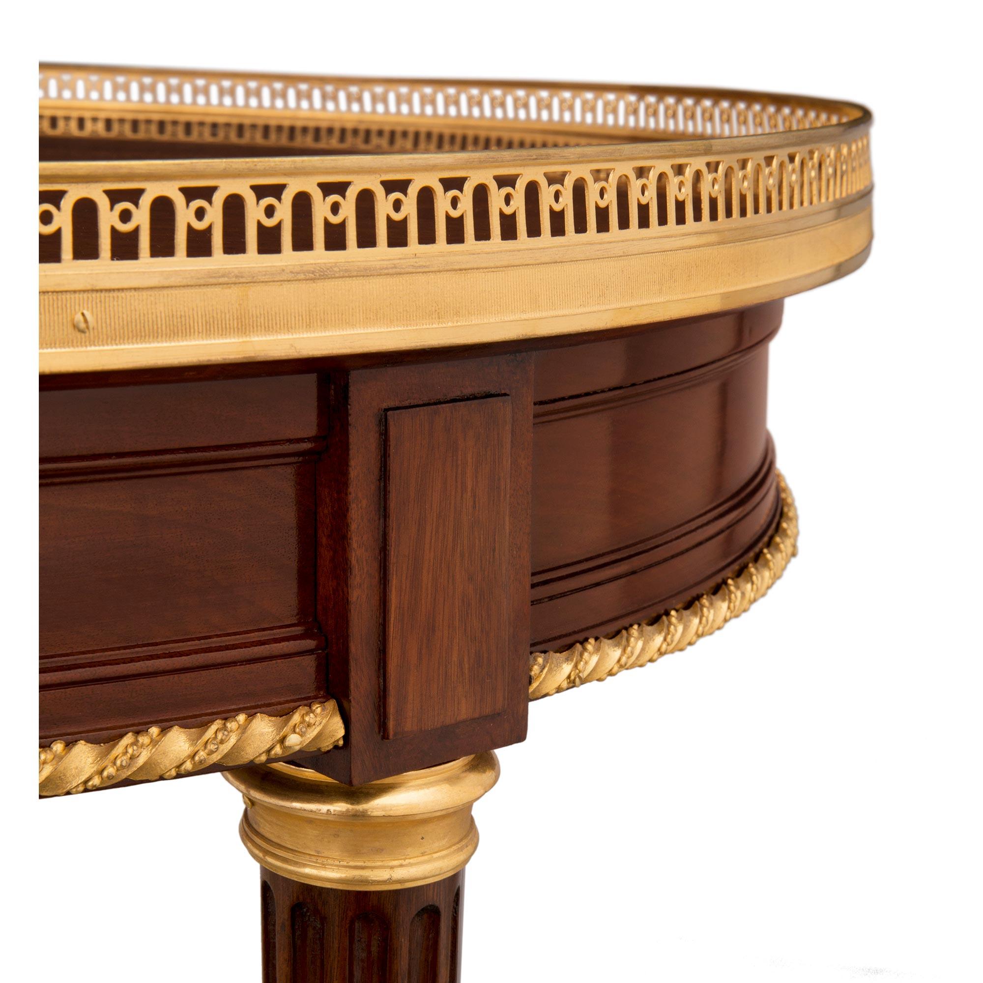 French 19th Century Louis XVI Style Mahogany and Ormolu Circular Side Table For Sale 1