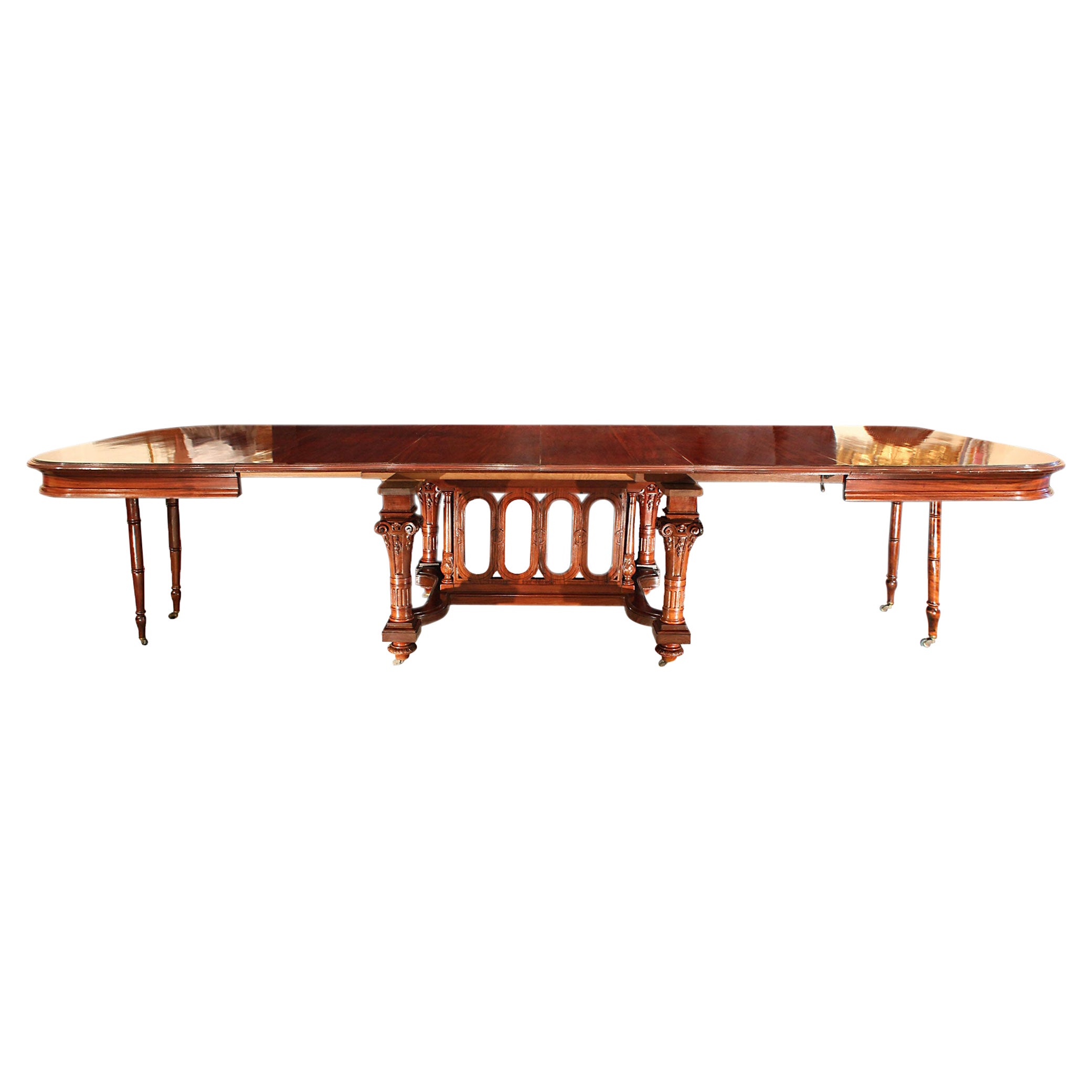 Table de salle à manger française du 19ème siècle de style Louis XVI en acajou