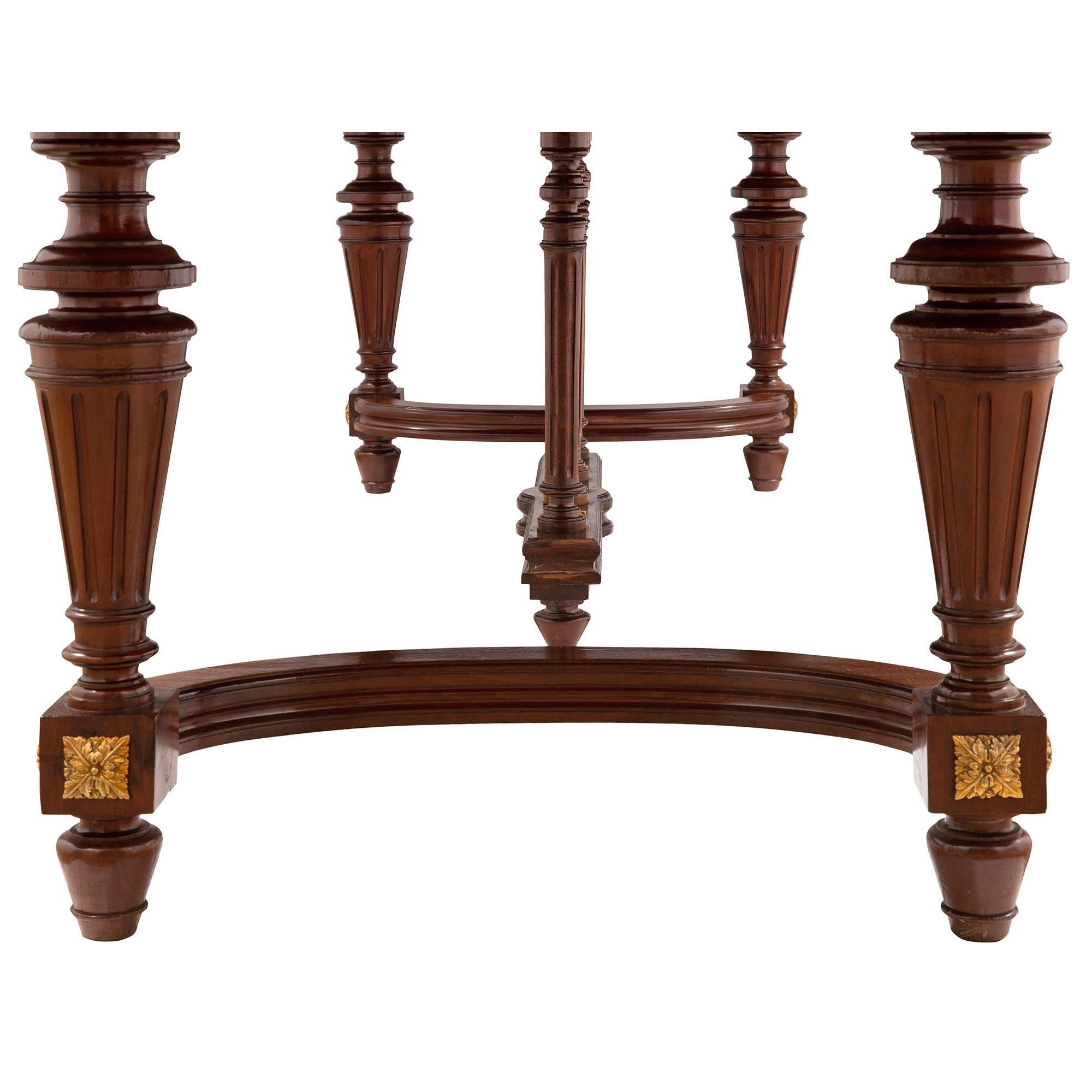 French 19th Century Louis XVI Style Mahogany Dining Table with Two Extensions For Sale 3