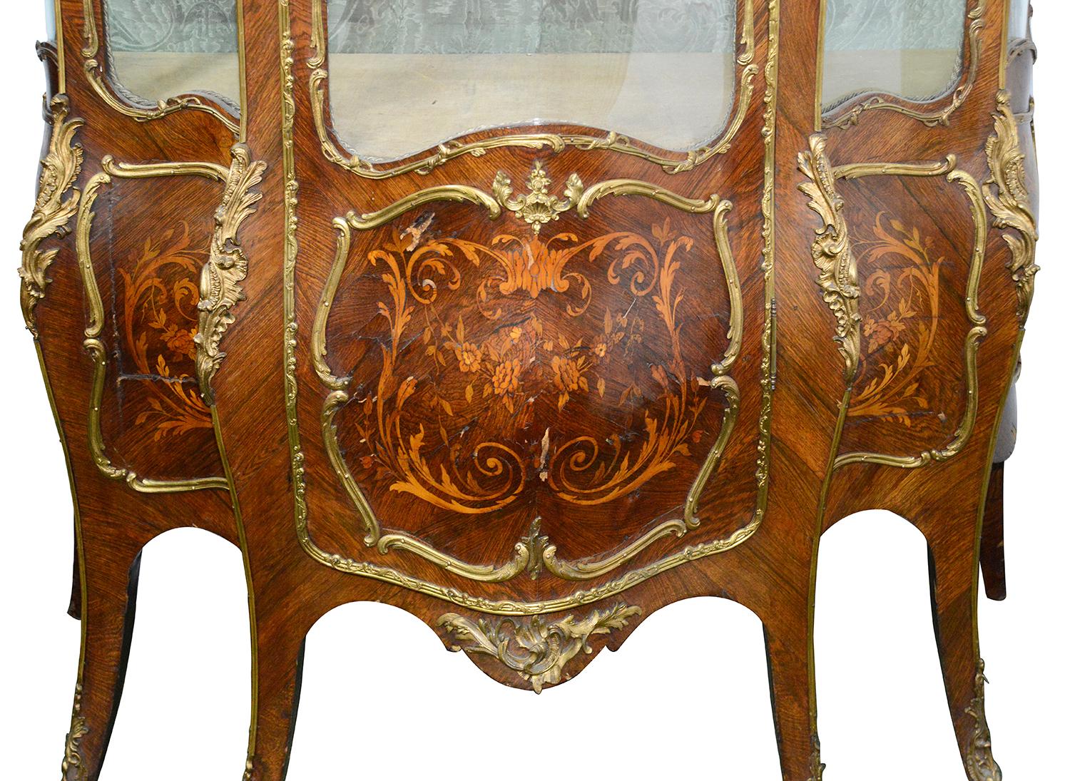 French 19th Century Louis XVI Style Marquetry Style Vitrine For Sale 1