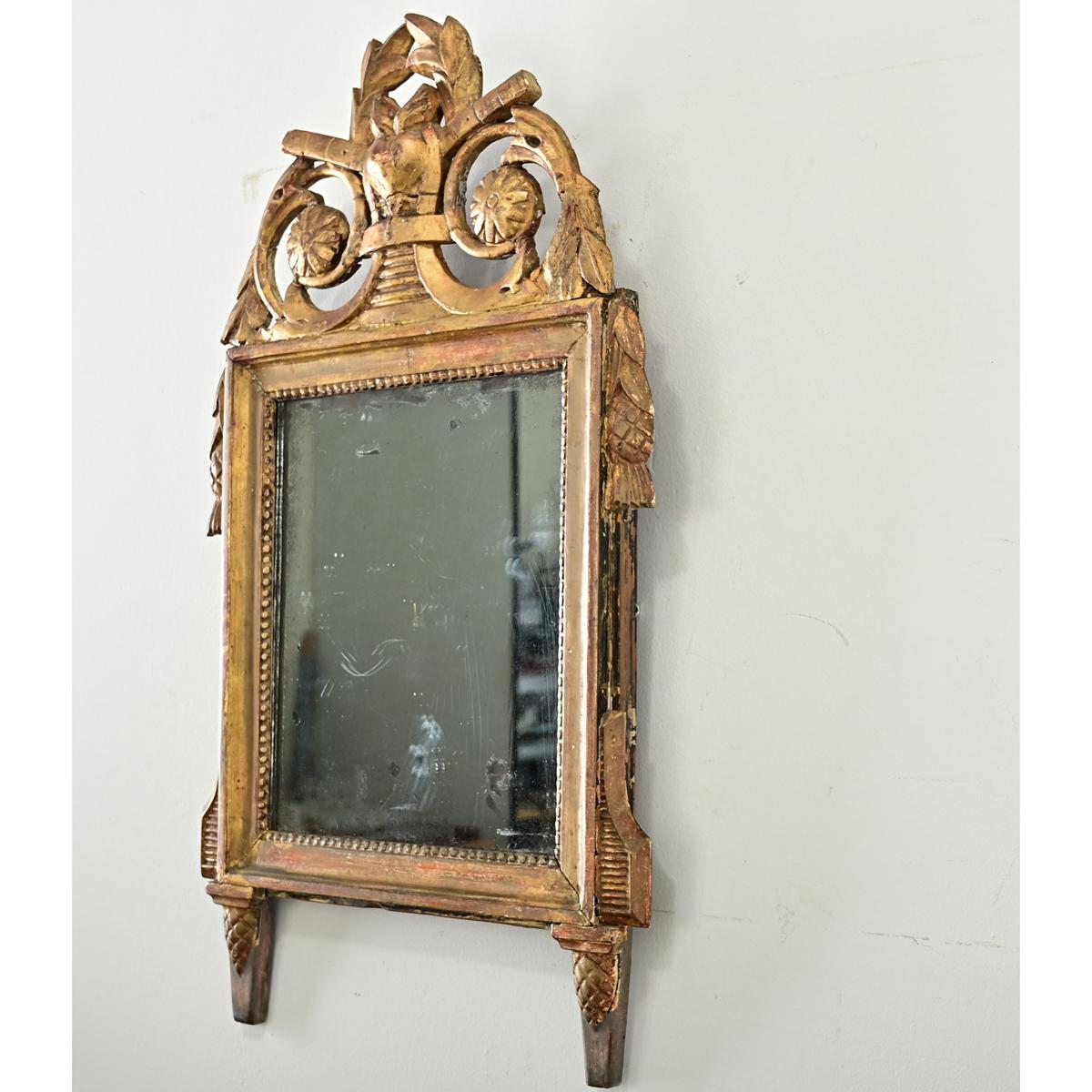 Espejo francés del siglo XIX estilo Luis XVI en Bueno estado para la venta en Baton Rouge, LA