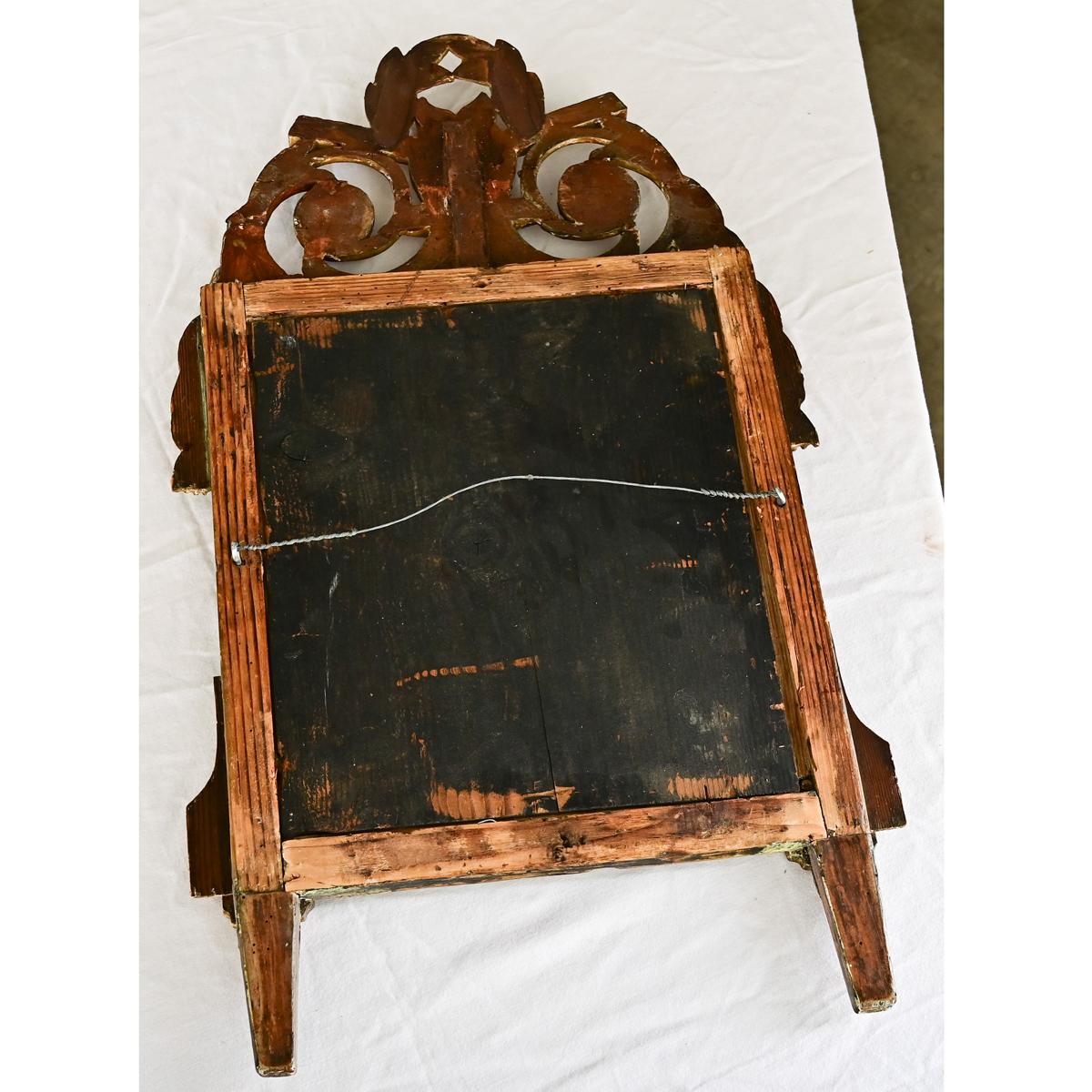 Espejo francés del siglo XIX estilo Luis XVI en venta 2